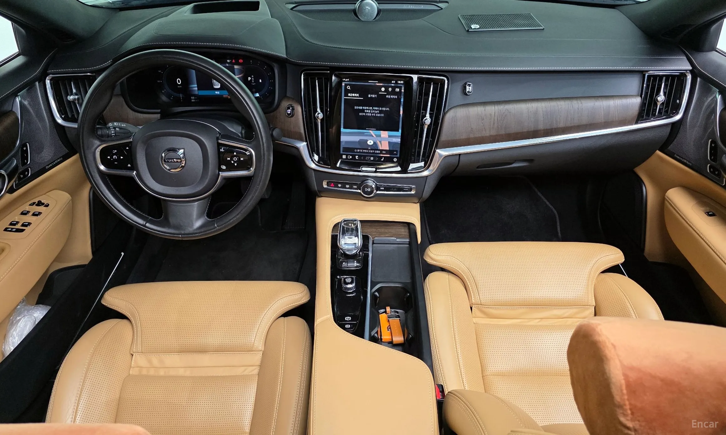 Volvo S90 превью 7