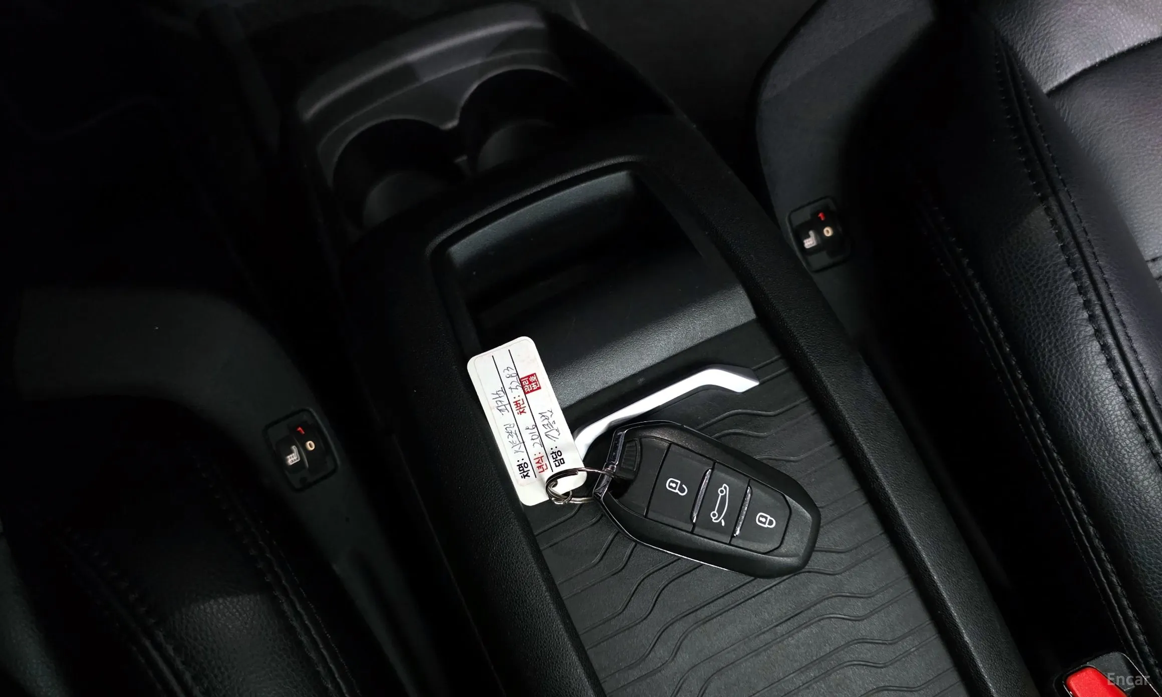 Citroën/DS Grand C4 Picasso превью 16
