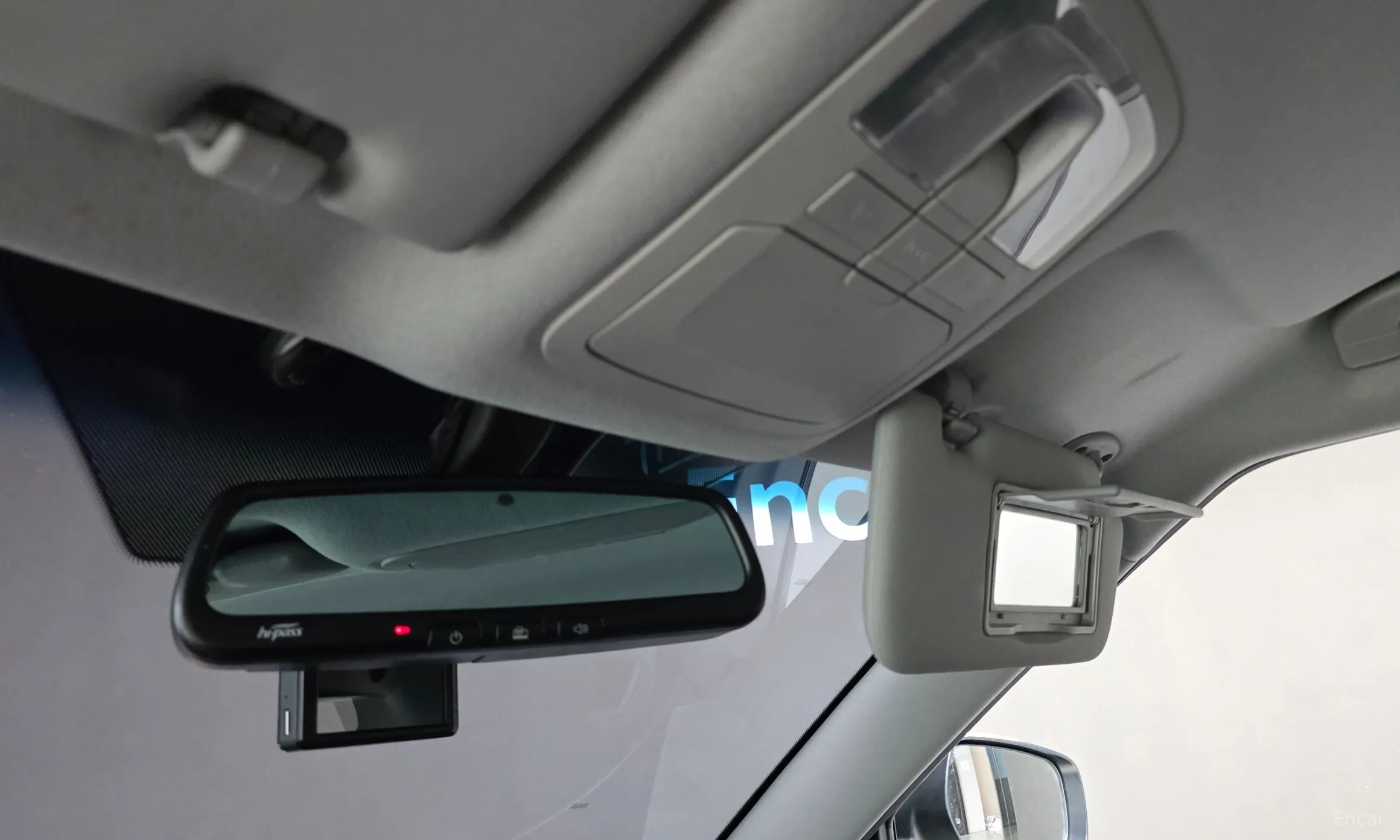 KG Mobility (SsangYong) Tivoli, Lazio превью 17
