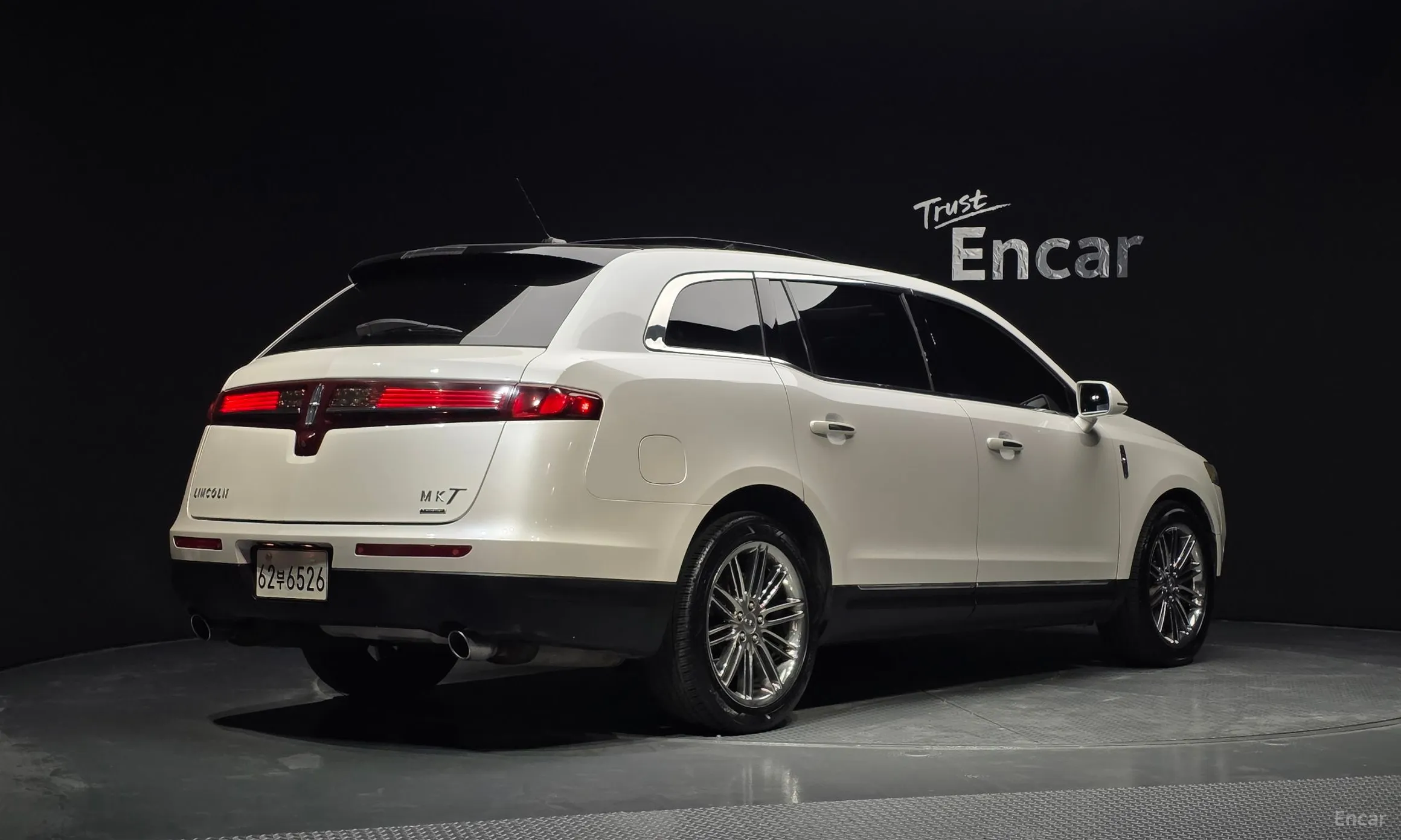 Lincoln MKT