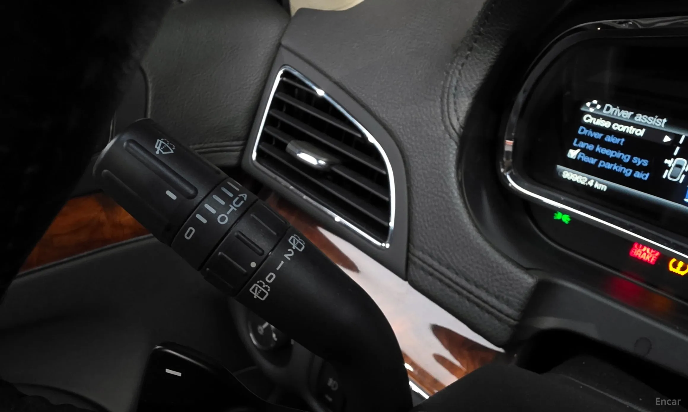 Lincoln MKT превью 17
