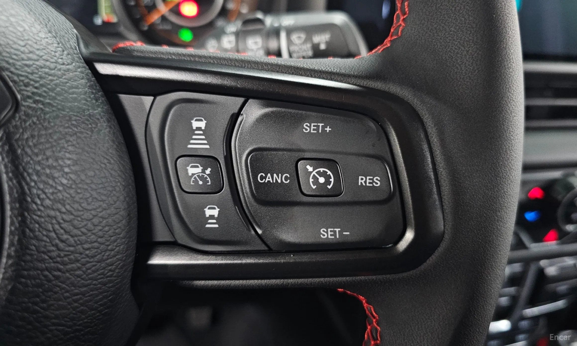 Jeep Wrangler (JL) превью 17