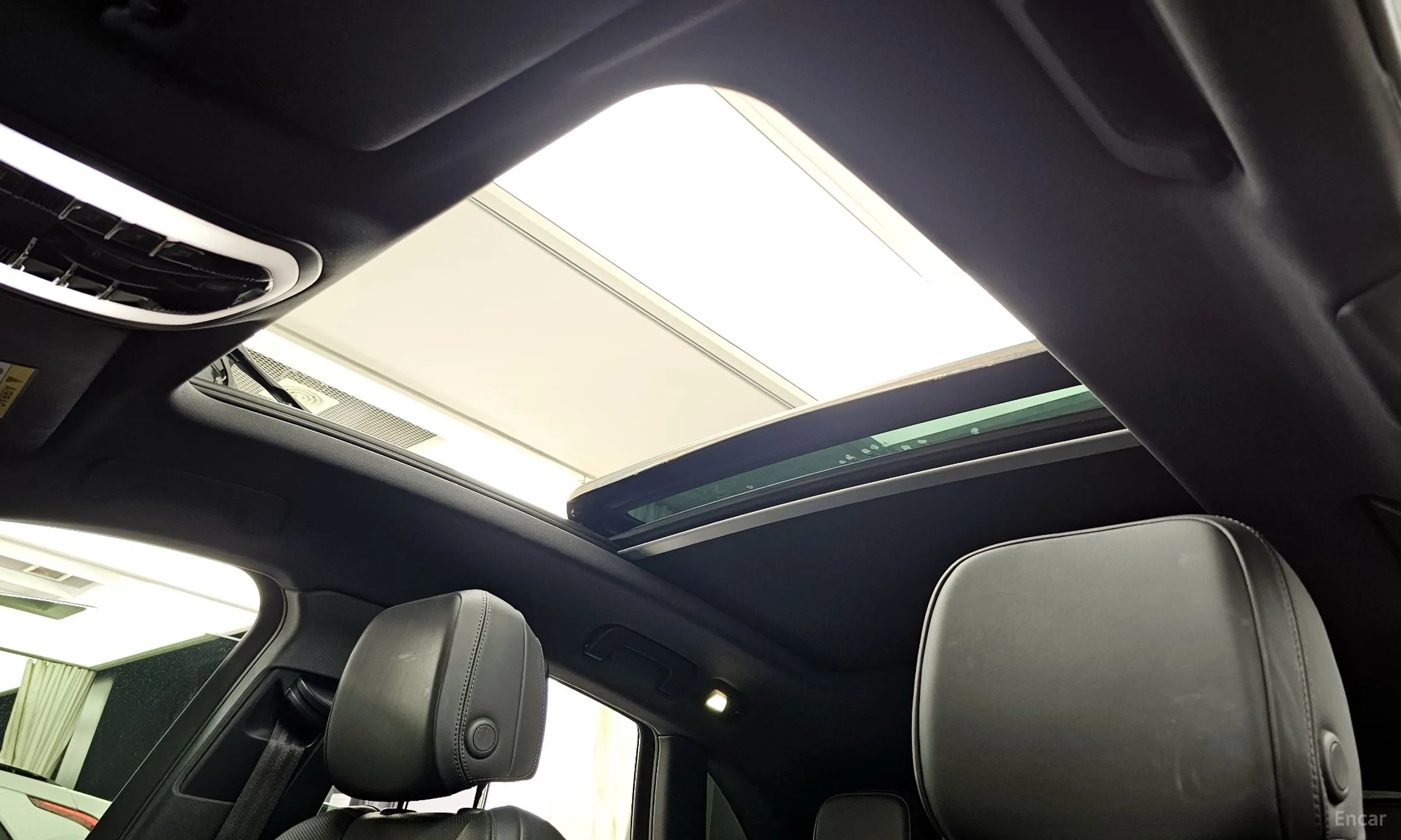 Porsche Macan превью 18