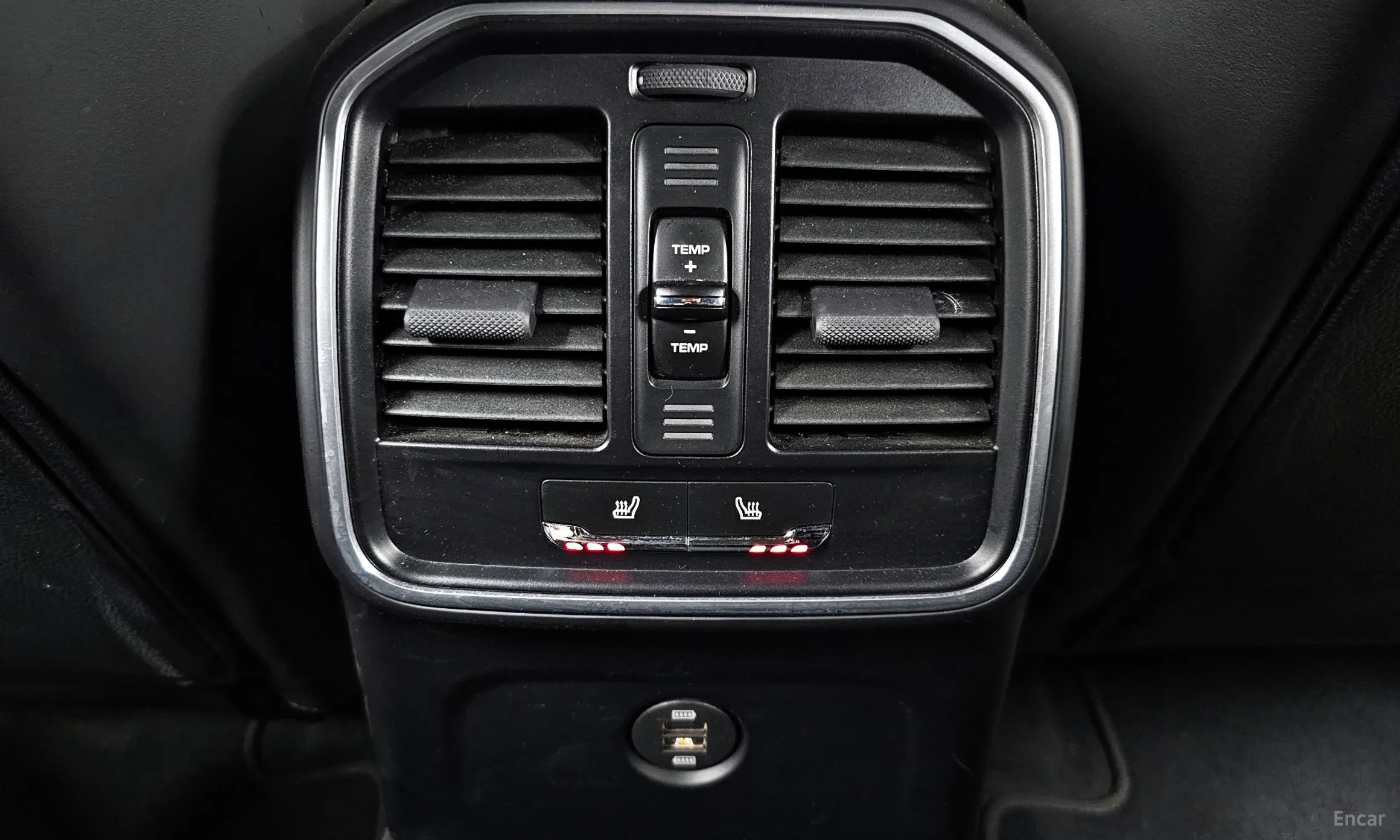 Porsche Macan превью 19