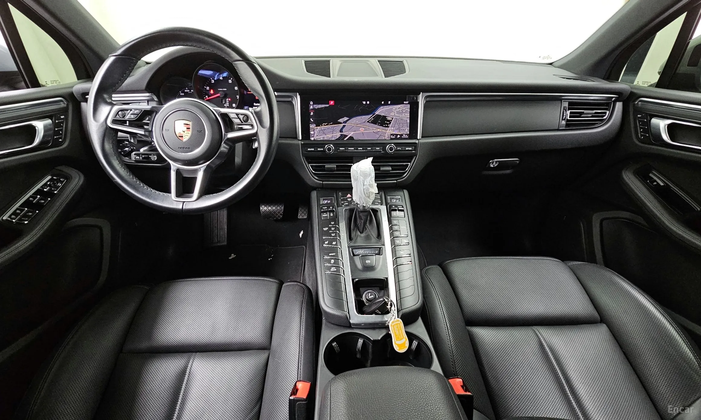 Porsche Macan превью 7