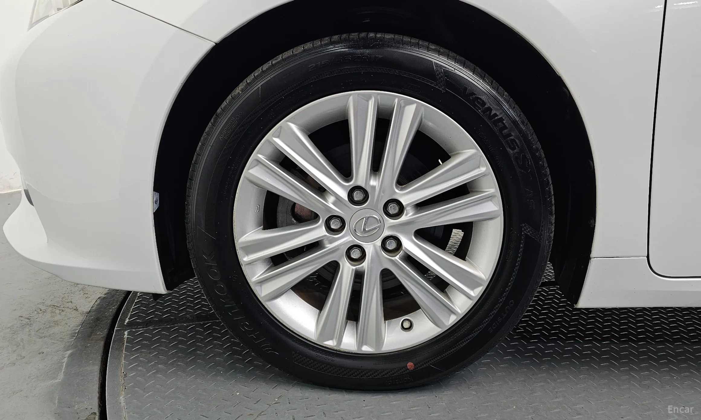 Lexus New ES350 превью 5