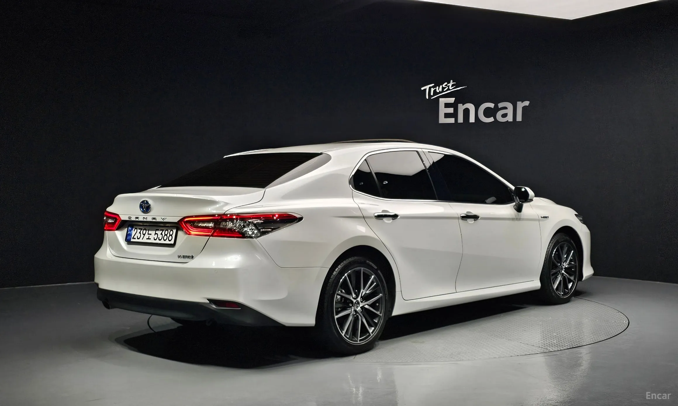 Toyota Camry (XV70)