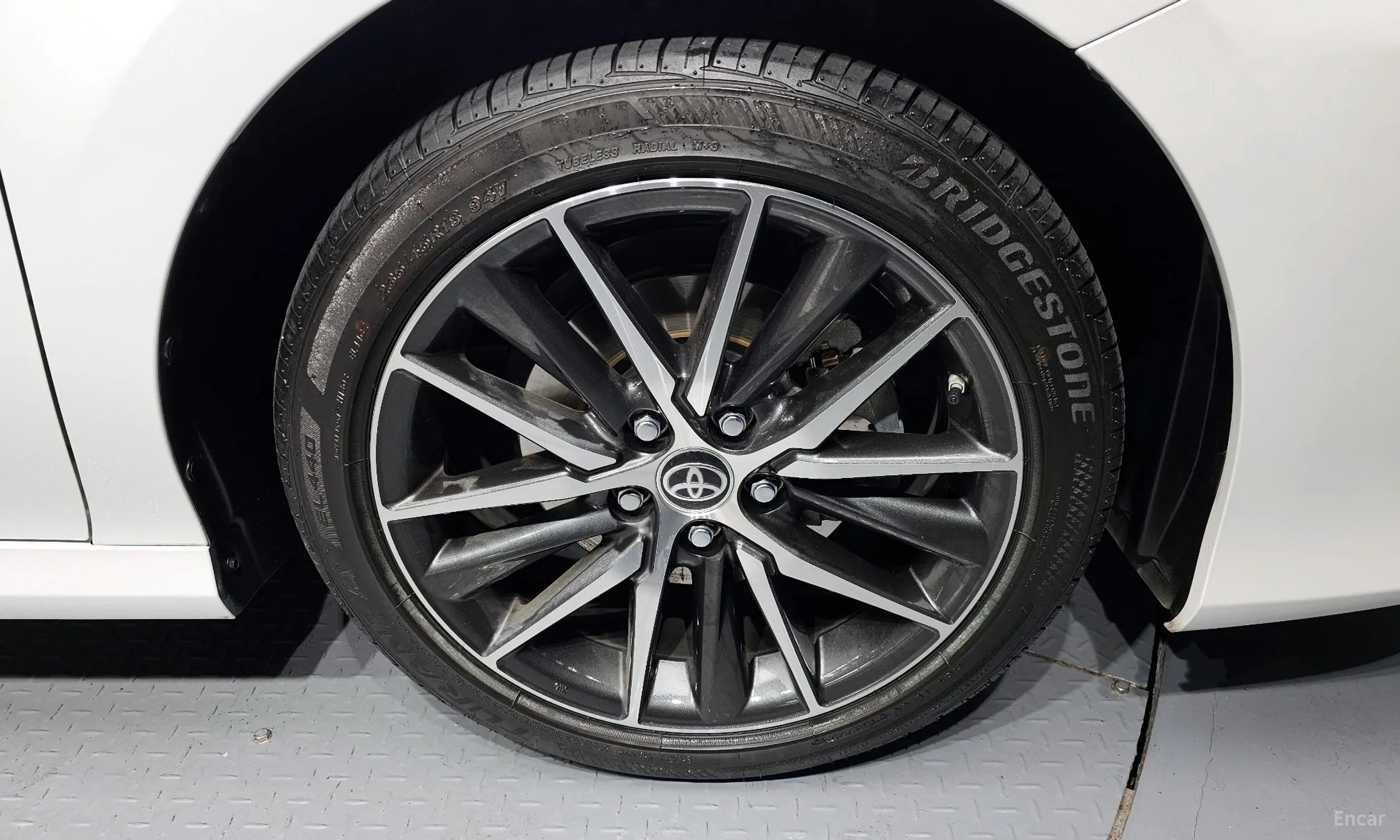 Toyota Camry (XV70) превью 5