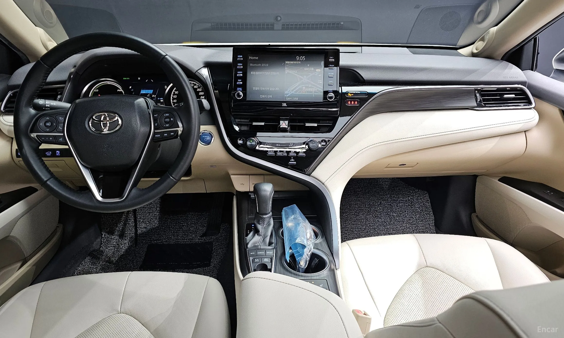 Toyota Camry (XV70) превью 7