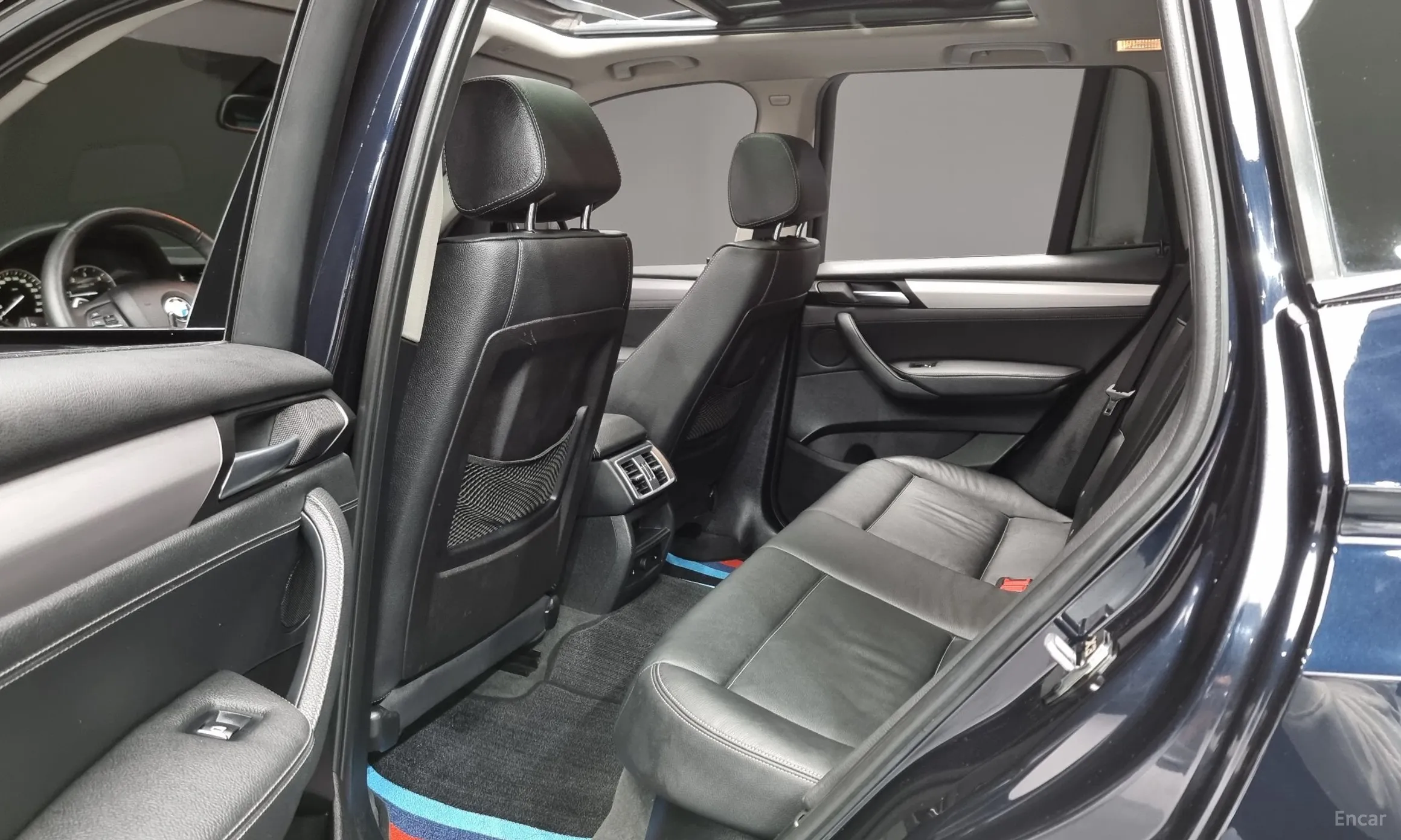 BMW X3 (F25) превью 12