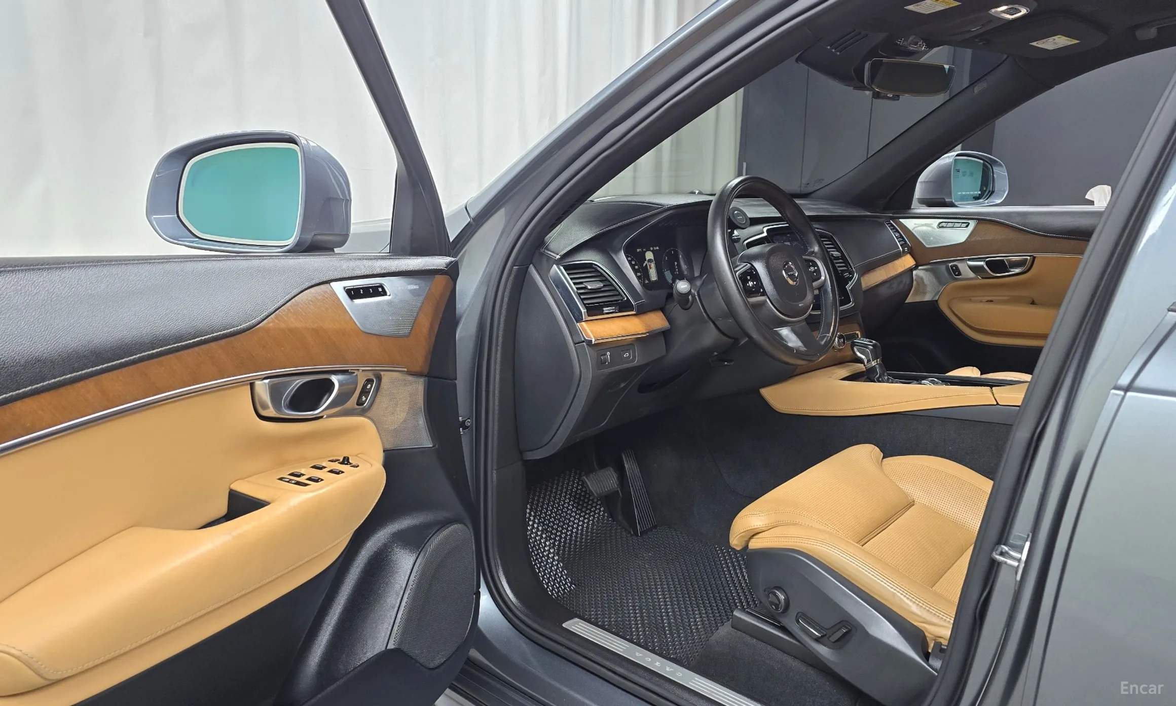 Volvo XC90 Gen 2 превью 11