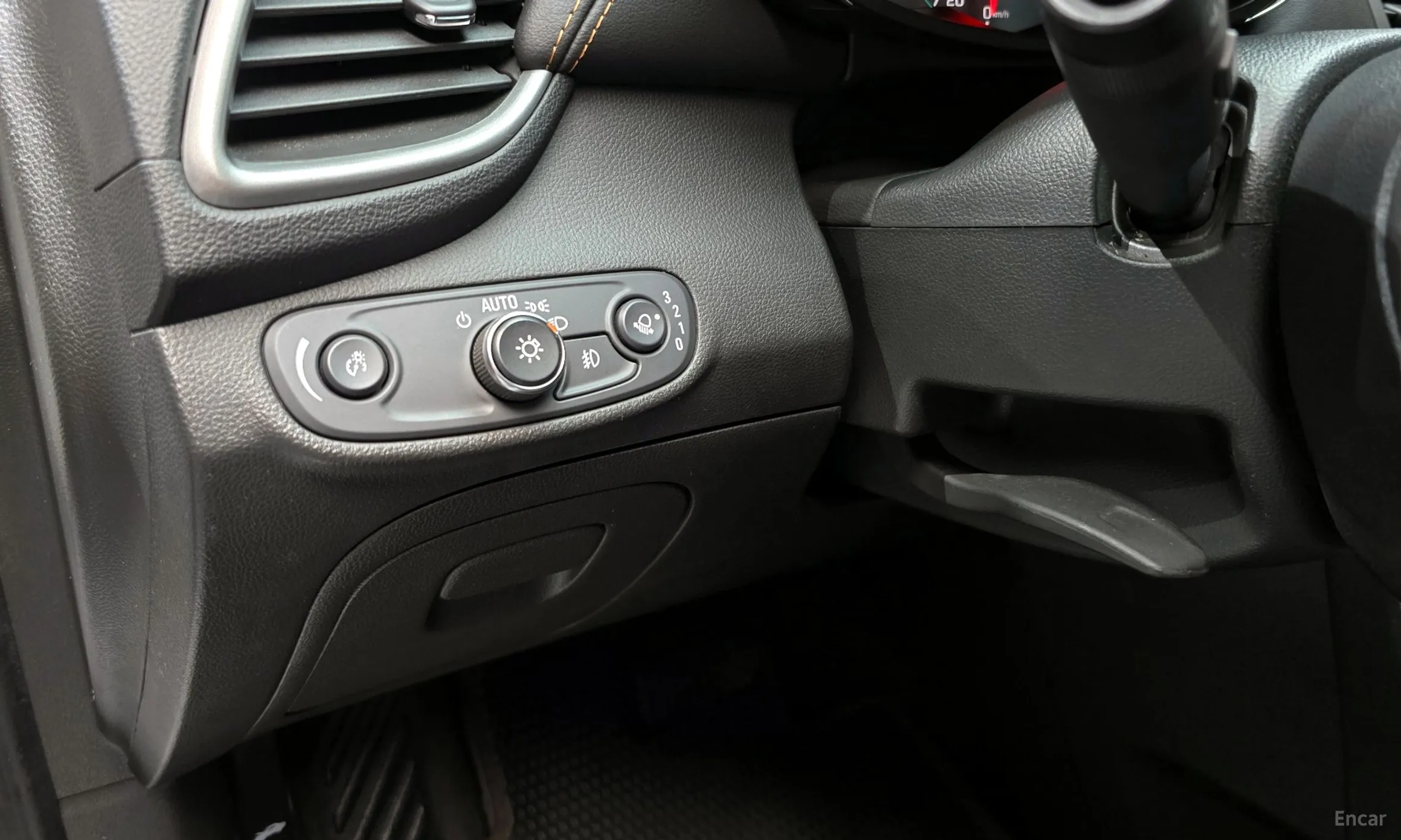 Chevrolet (GM Daewoo) Trax превью 15