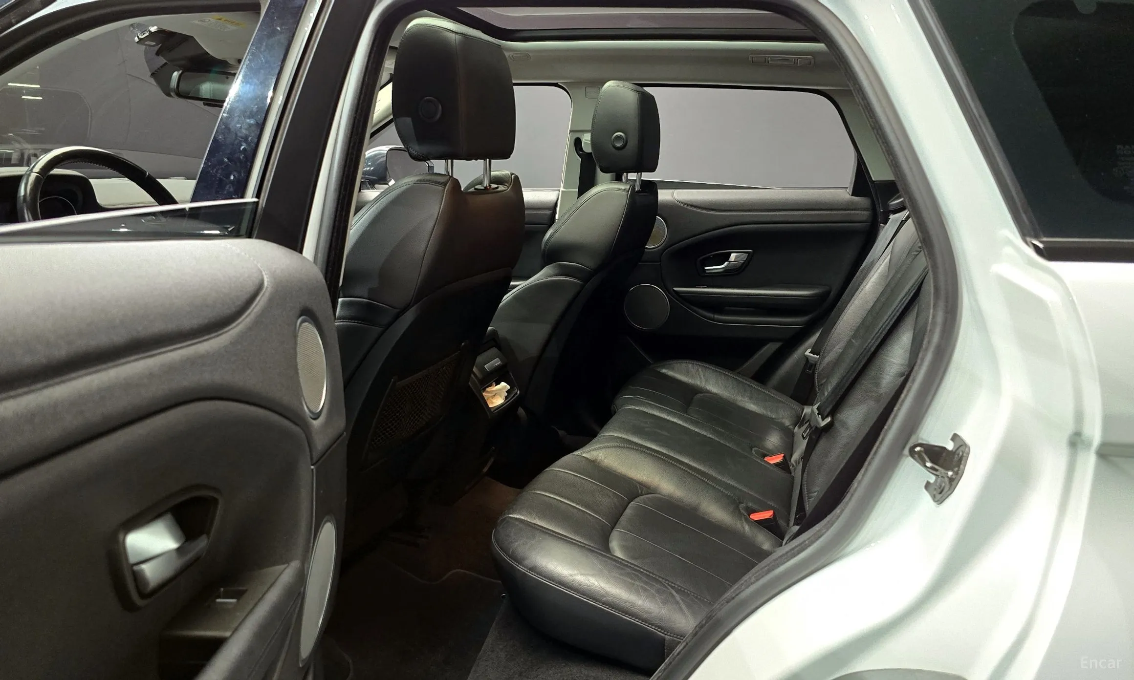 Land Rover Range Rover Evoque превью 13