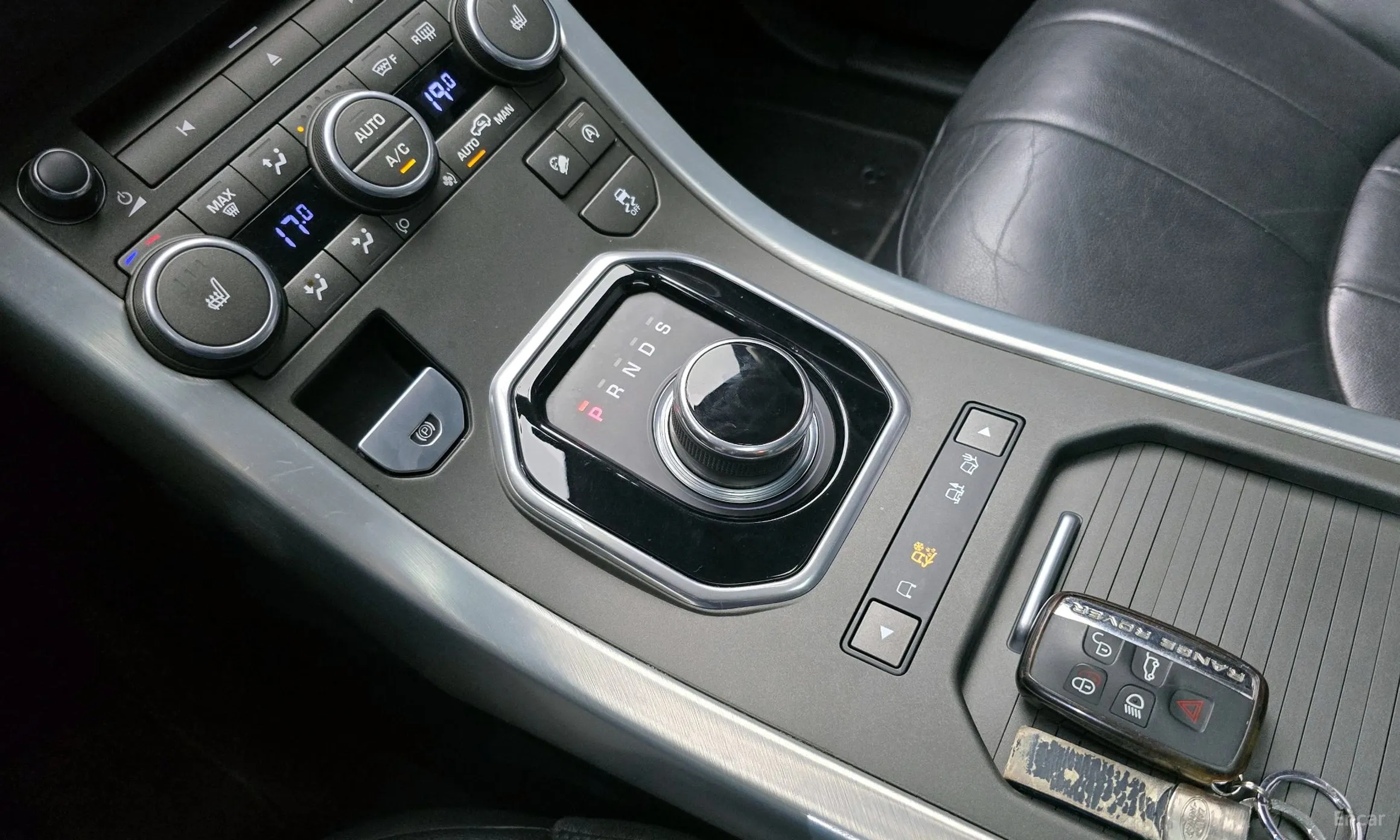 Land Rover Range Rover Evoque превью 9