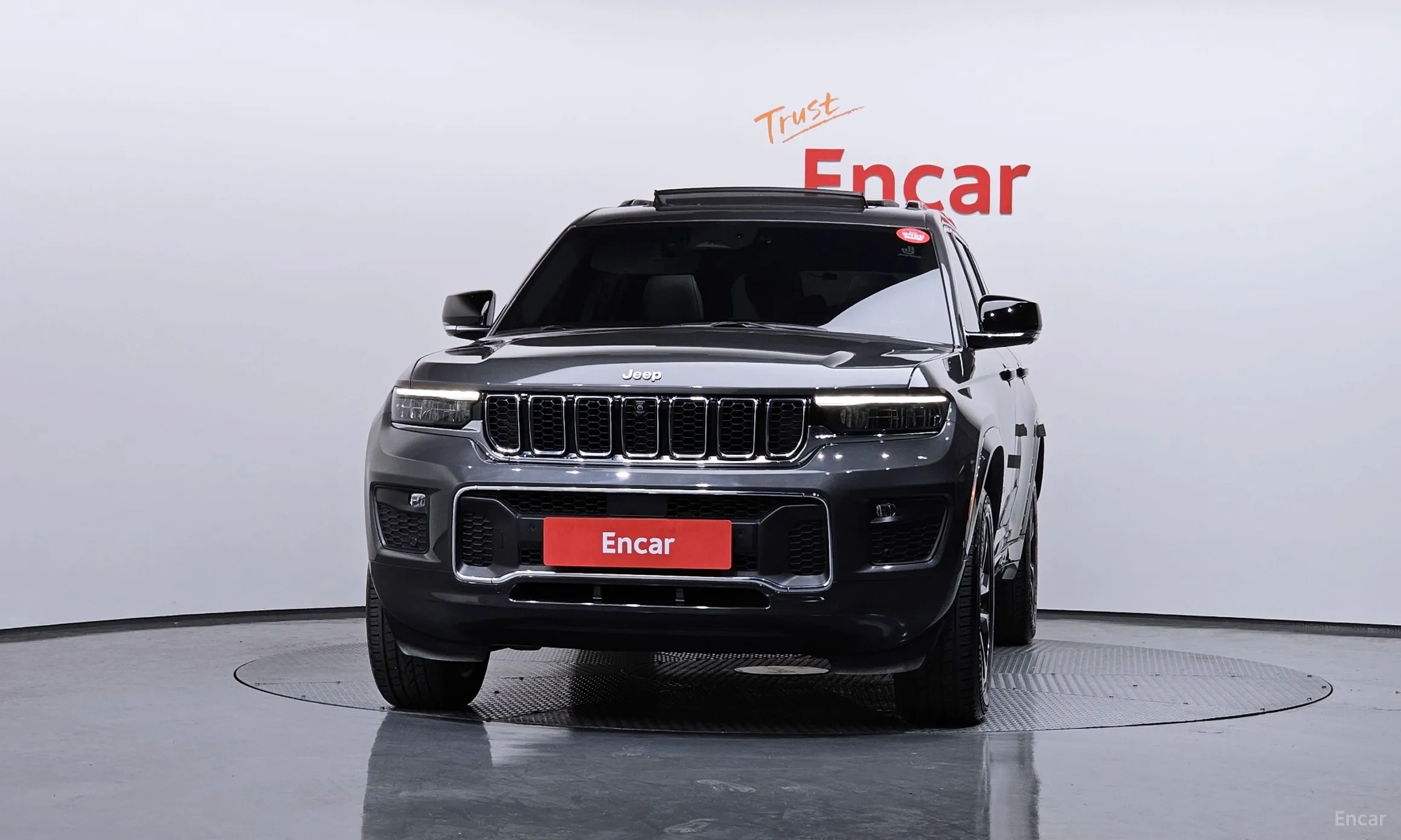 Jeep Grand Cherokee (WL) превью 3