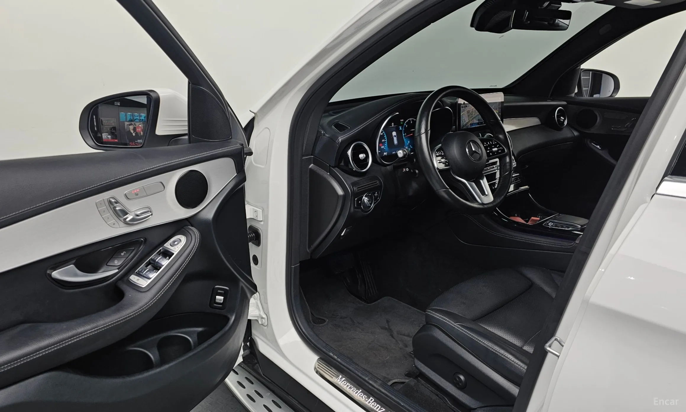 Mercedes Benz GLC-Class X253 превью 10