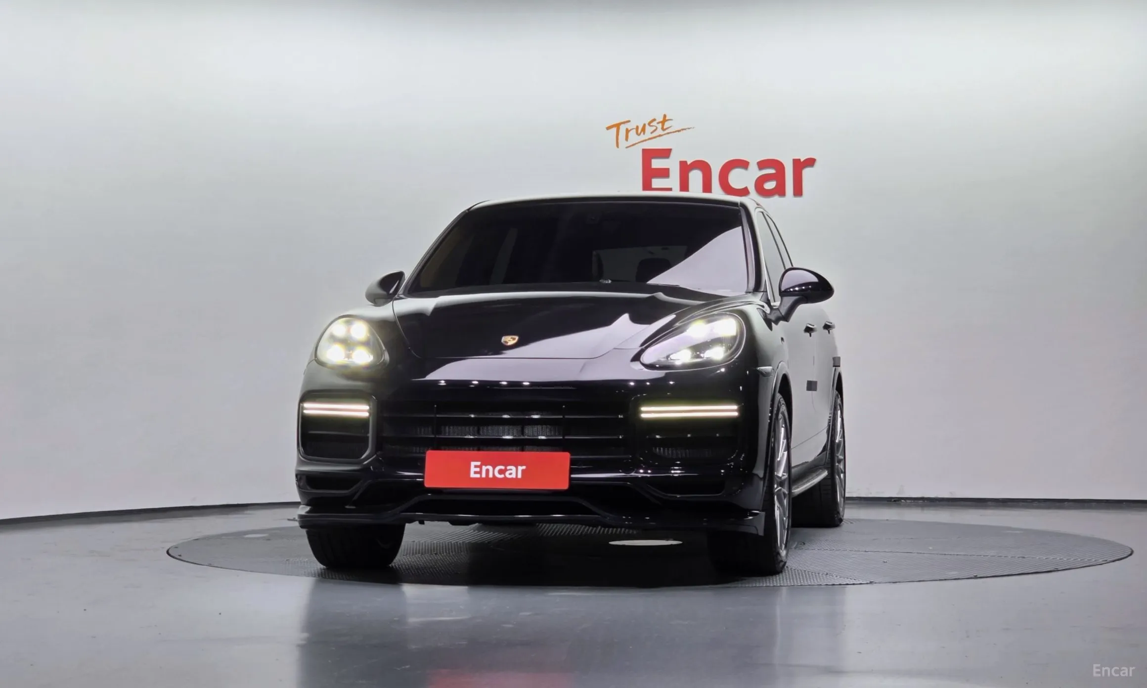 Porsche New Cayenne превью 3
