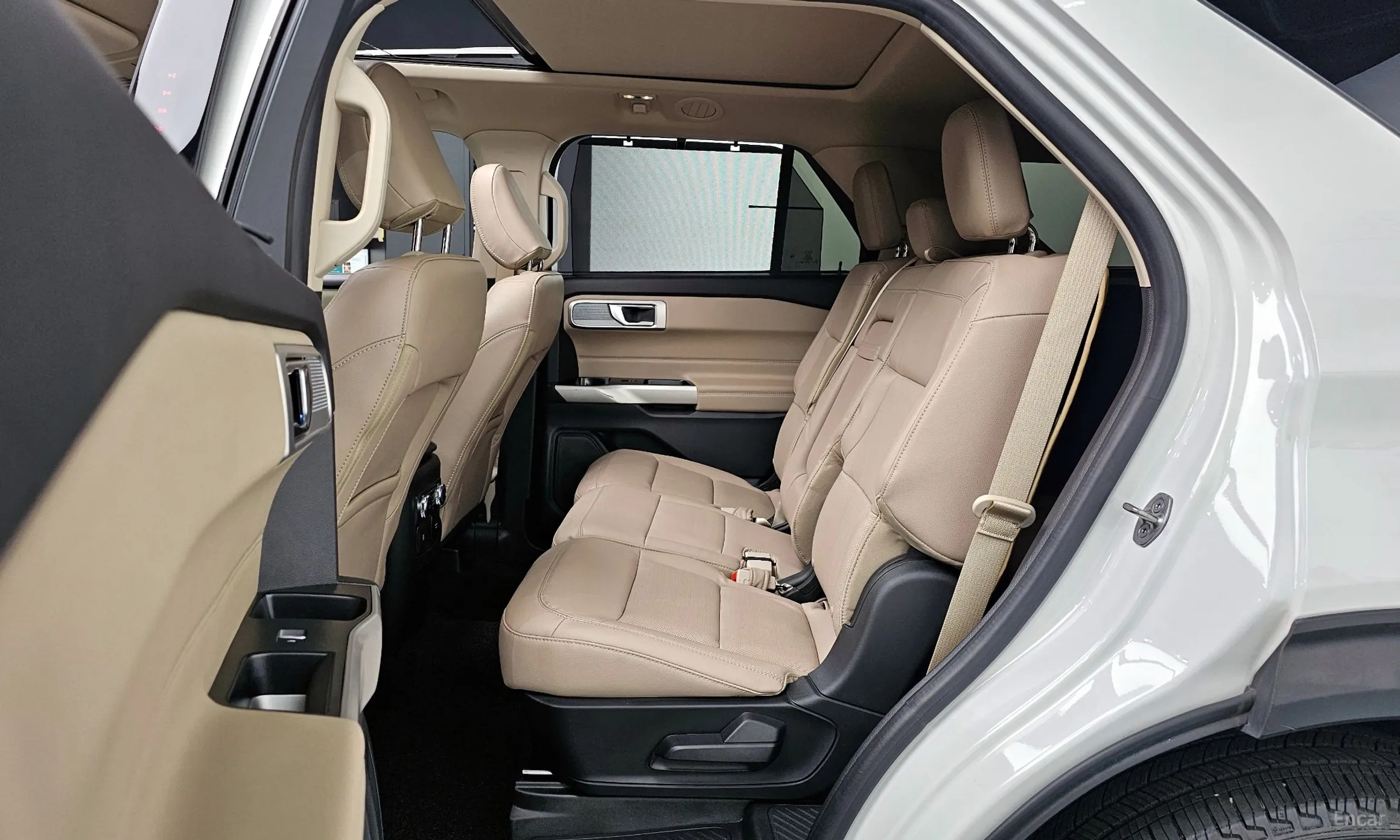 Ford Explorer 6th Generation превью 12