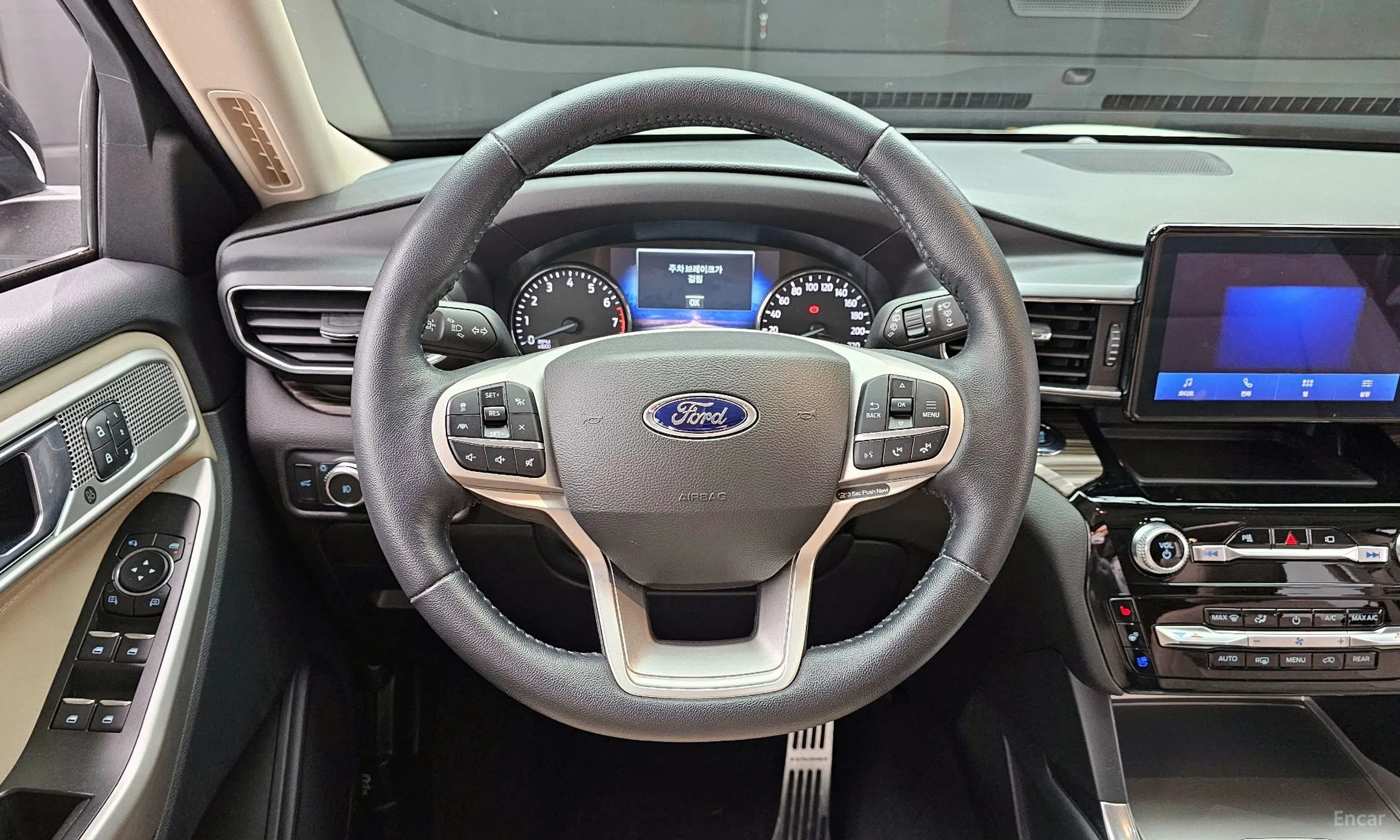 Ford Explorer 6th Generation превью 13