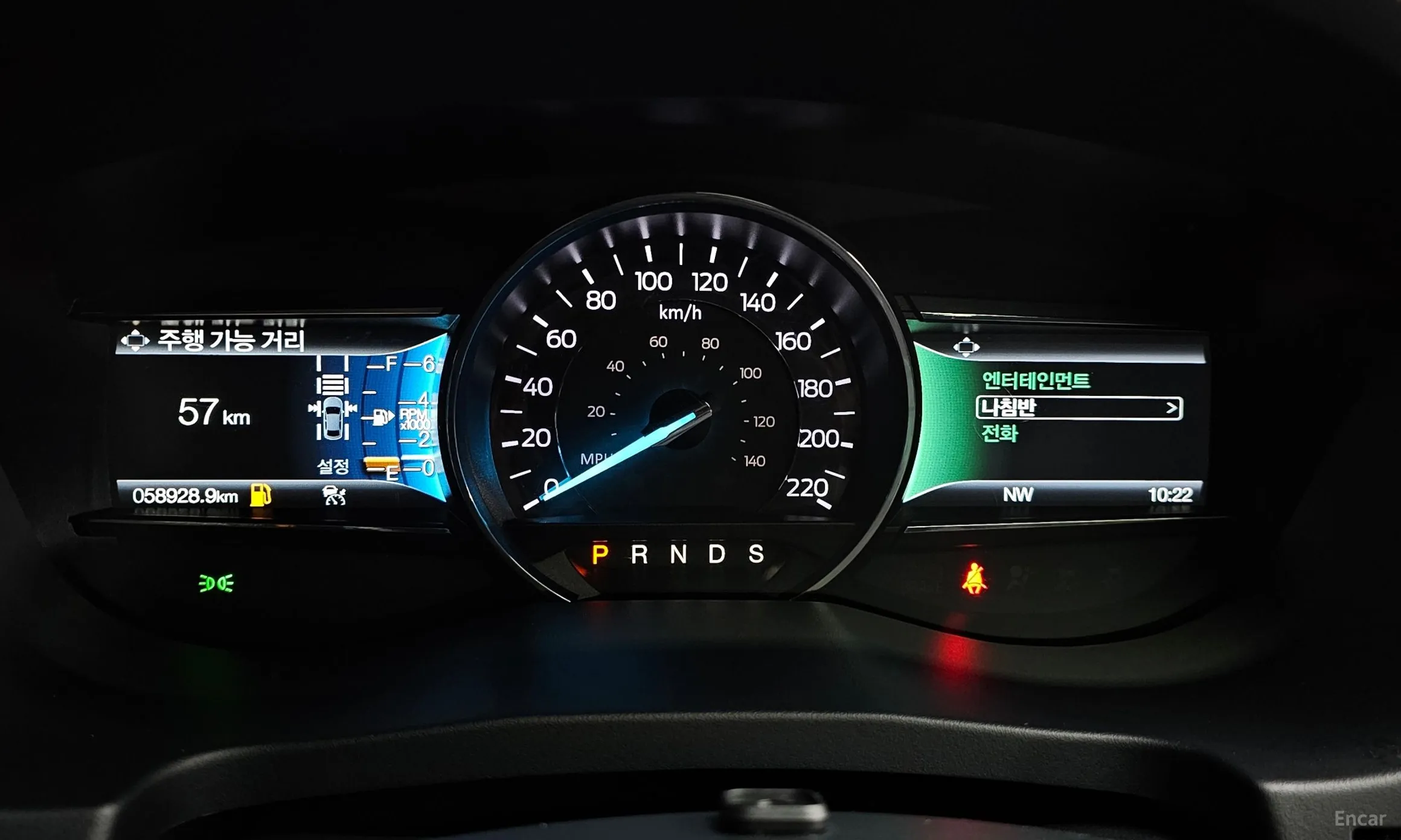 Ford Explorer превью 8