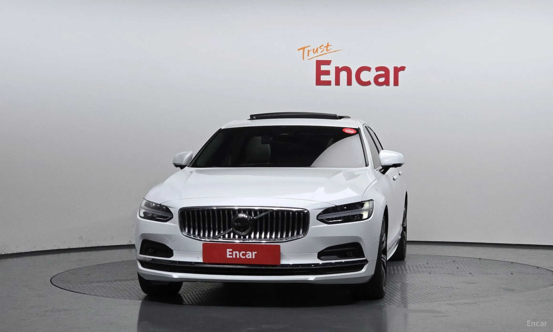 Volvo S90 превью 3