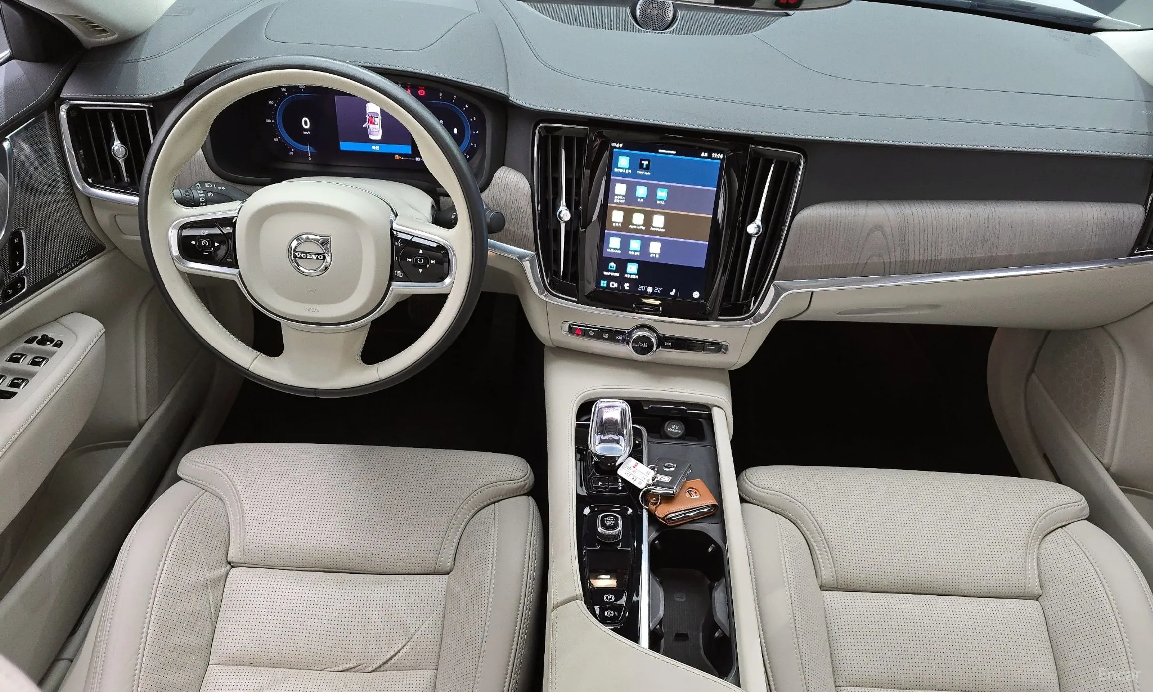 Volvo S90 превью 7