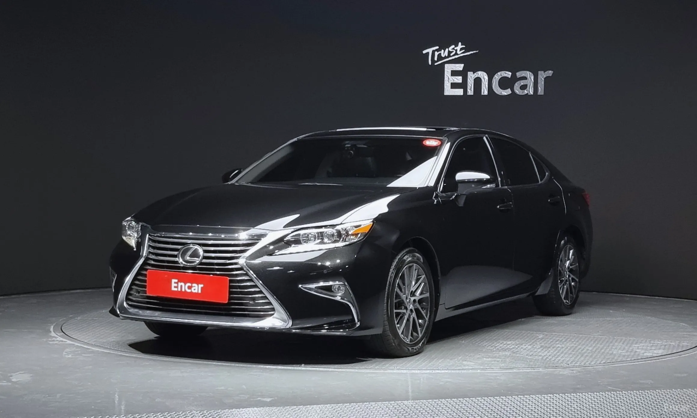 Lexus New ES350