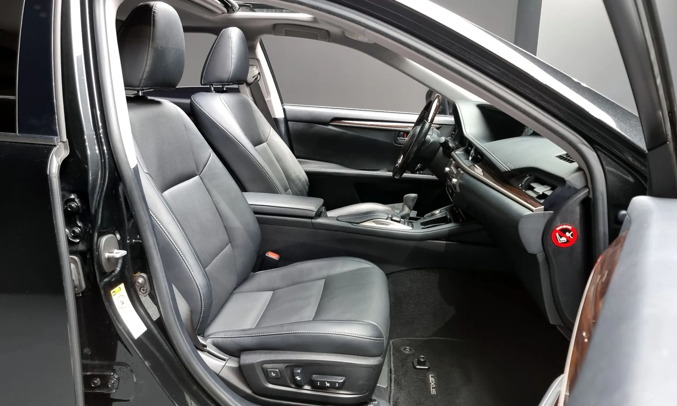 Lexus New ES350 превью 11