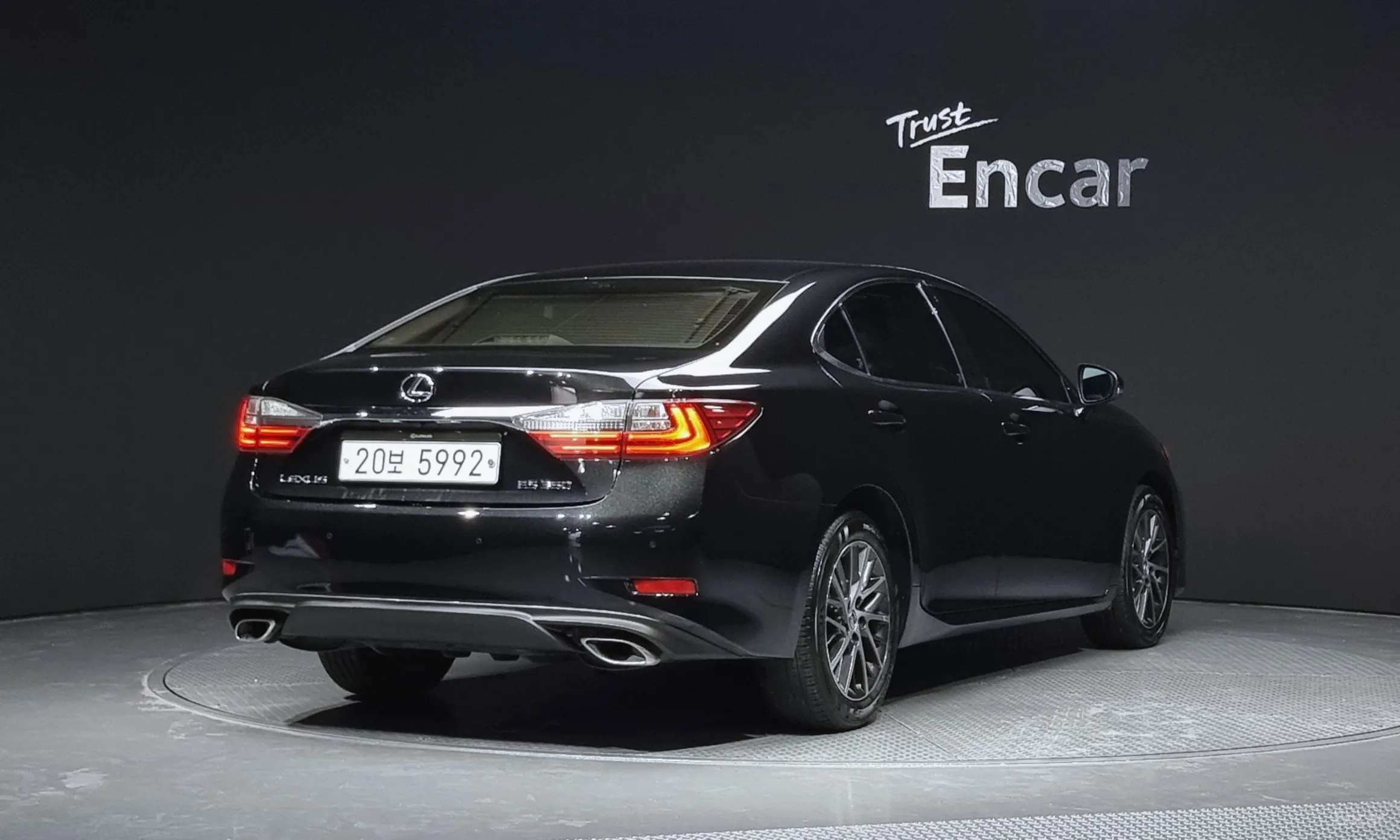 Lexus New ES350