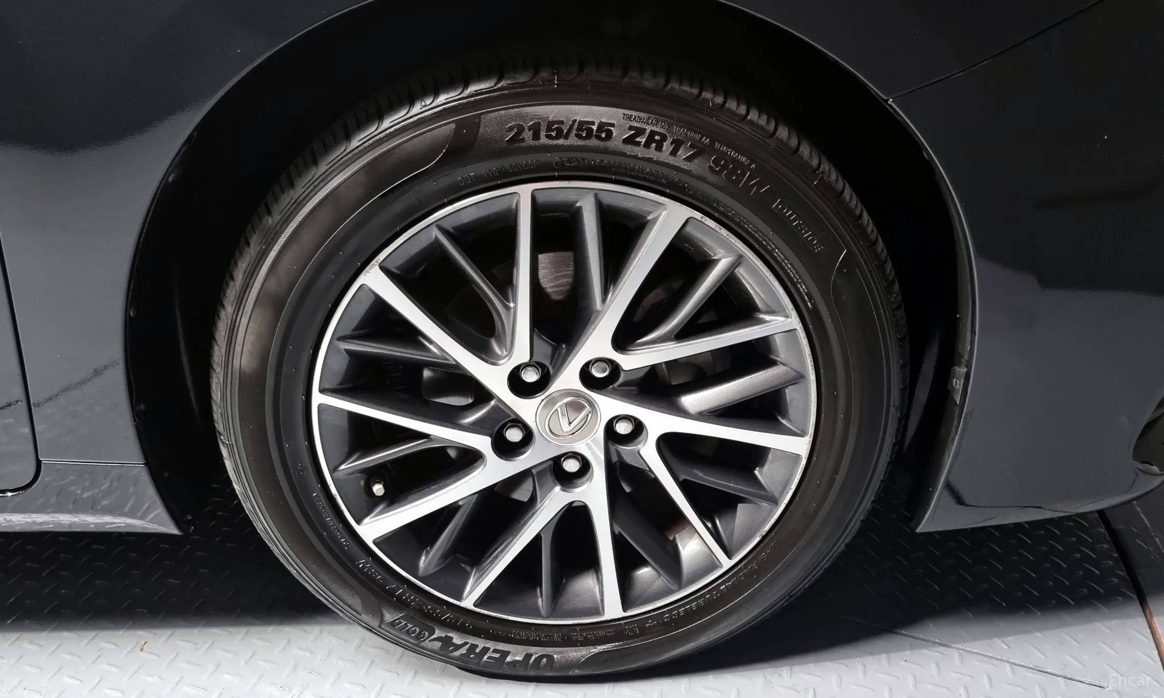 Lexus New ES350 превью 5