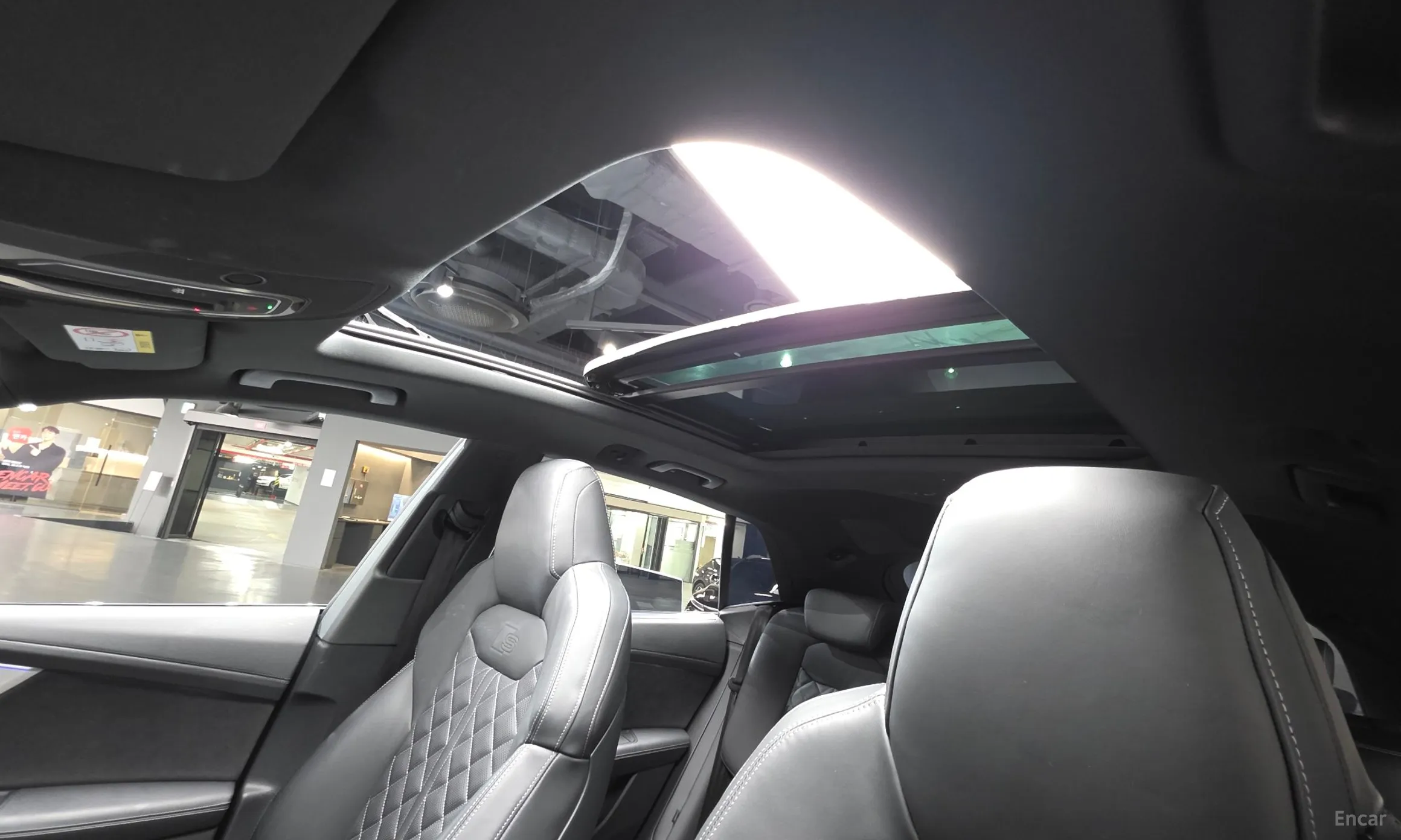 Audi Q8 (4M) превью 18