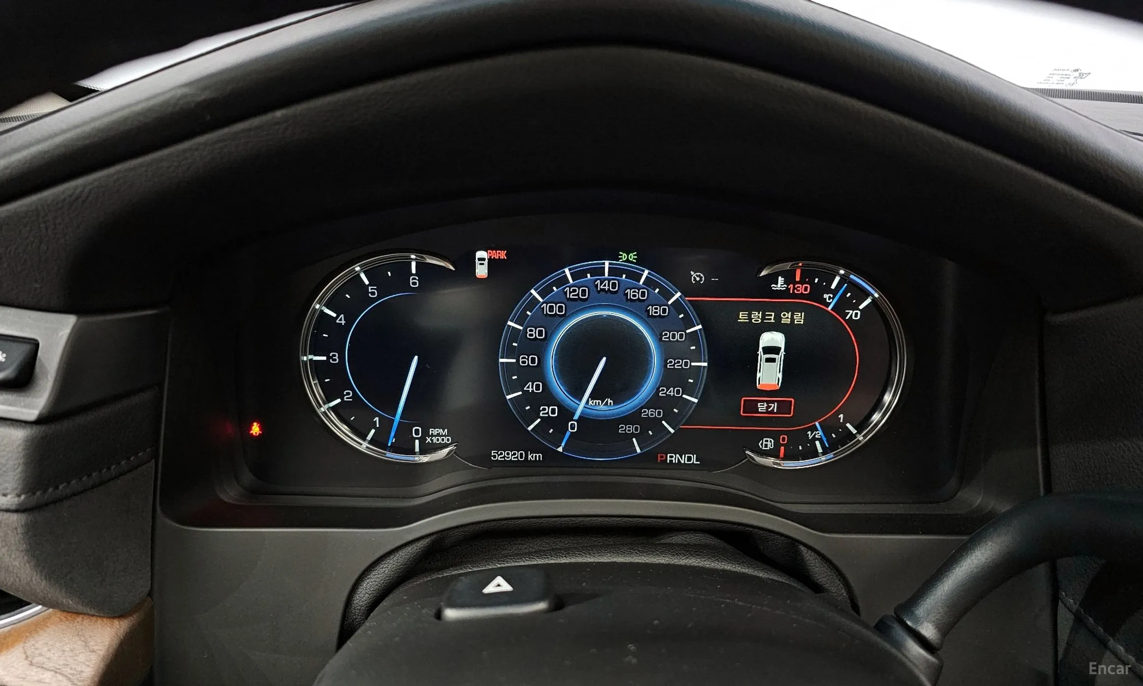 Cadillac Escalade превью 8