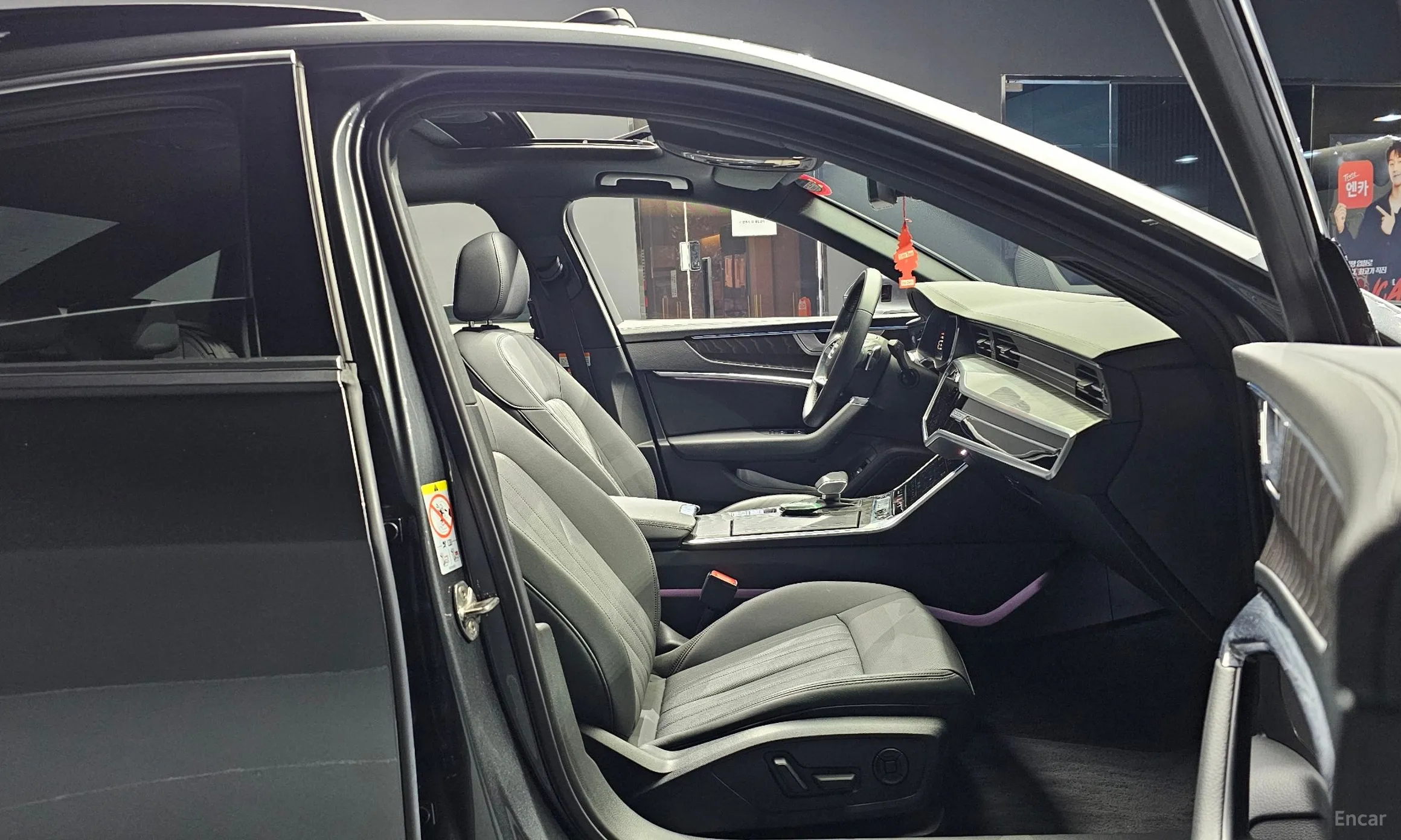 Audi A6 (C8) превью 10