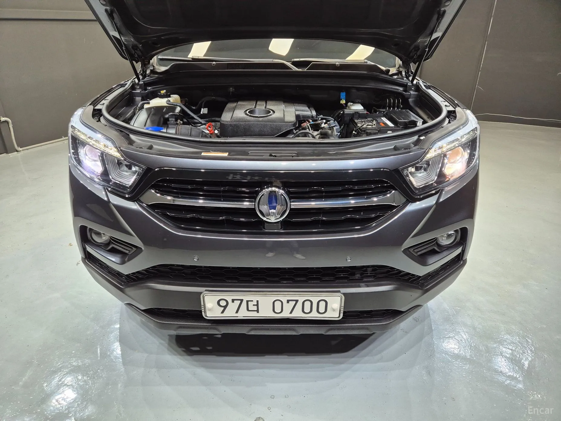 KG Mobility (SsangYong) Rexton Sports превью 20