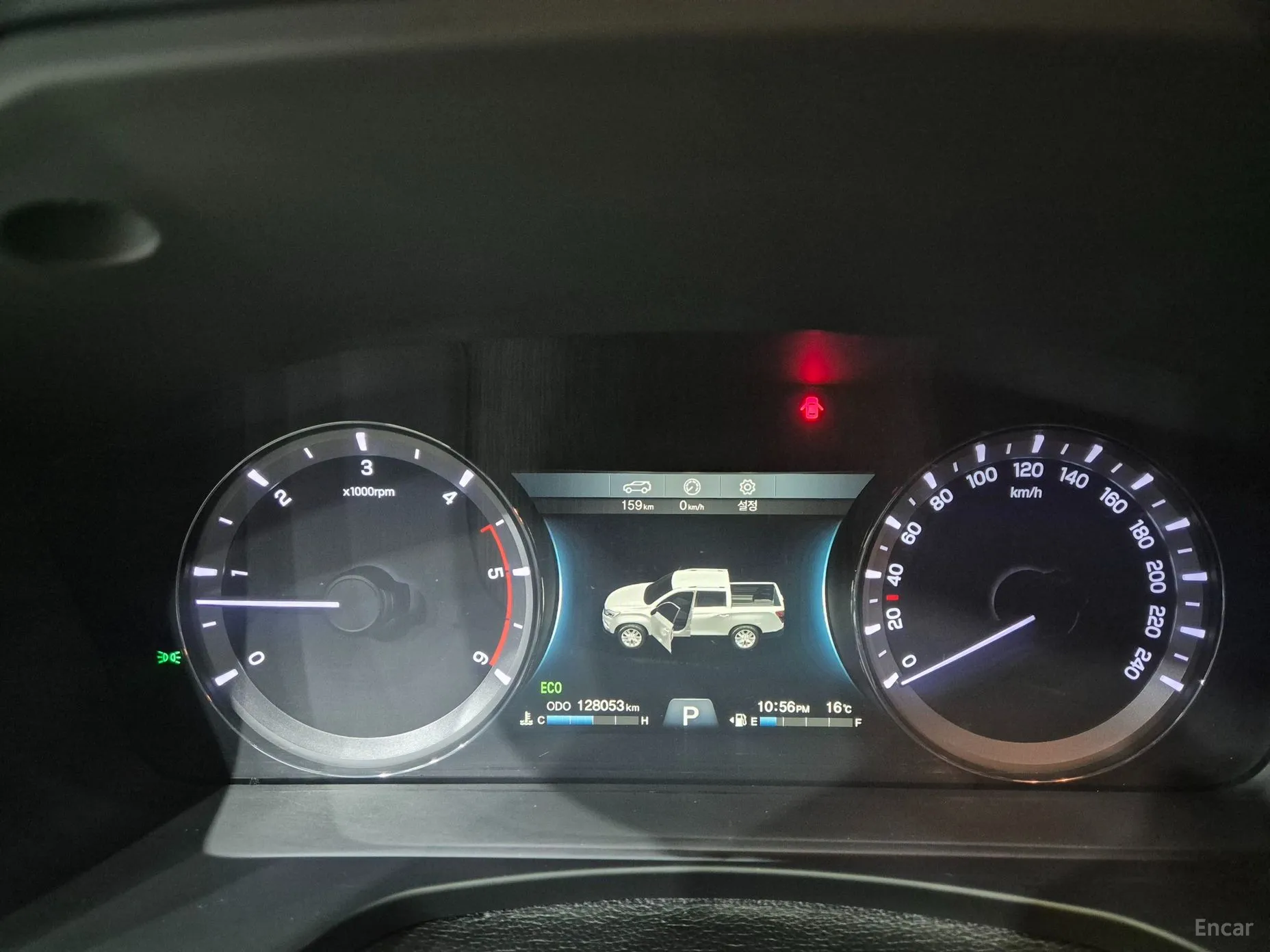 KG Mobility (SsangYong) Rexton Sports превью 8