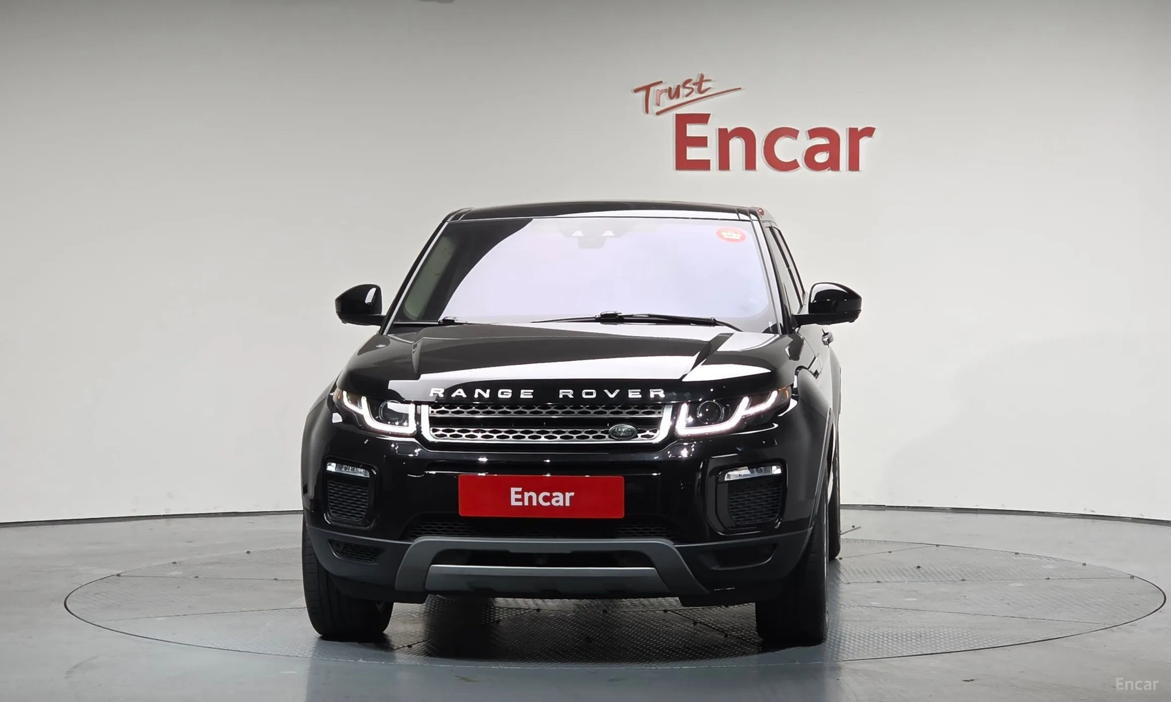 Land Rover Range Rover Evoque превью 3