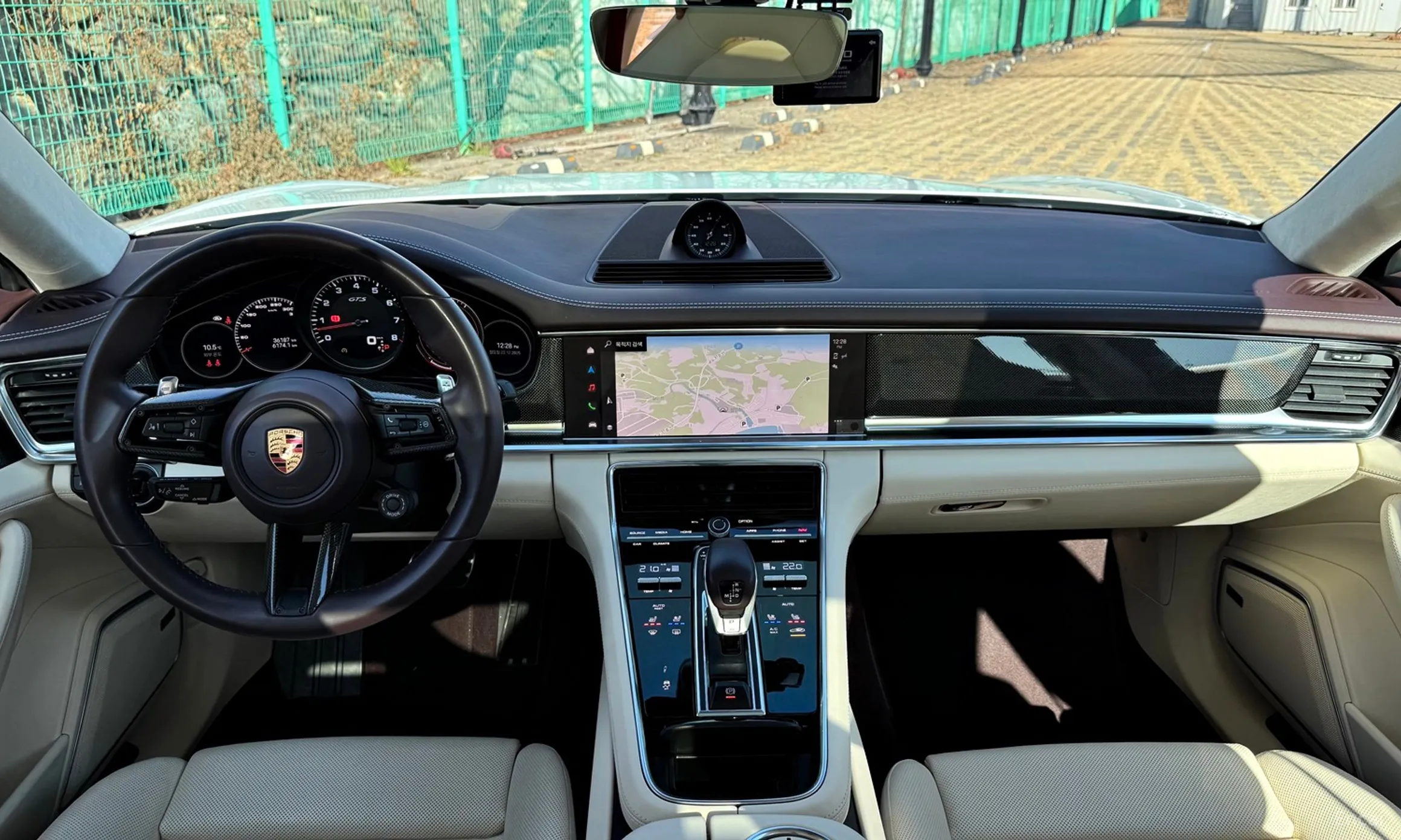 Porsche Panamera (971) превью 13