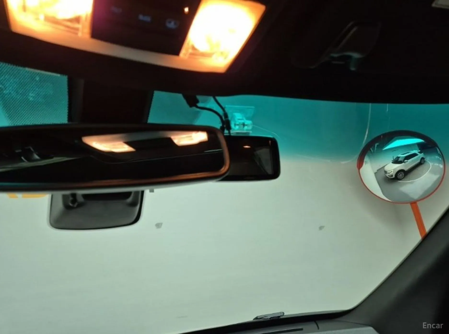 Ford Explorer превью 18