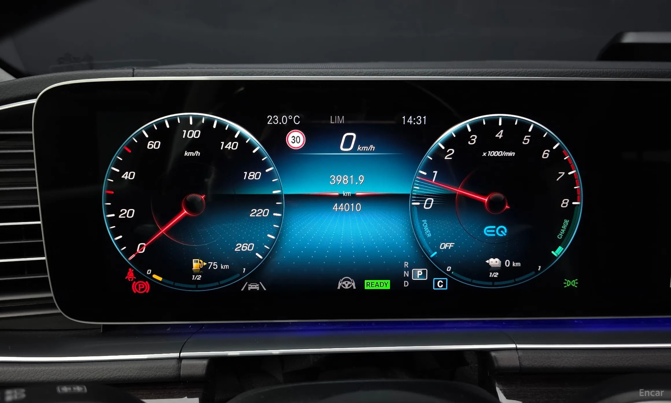 Mercedes Benz GLE-Class W167 превью 8