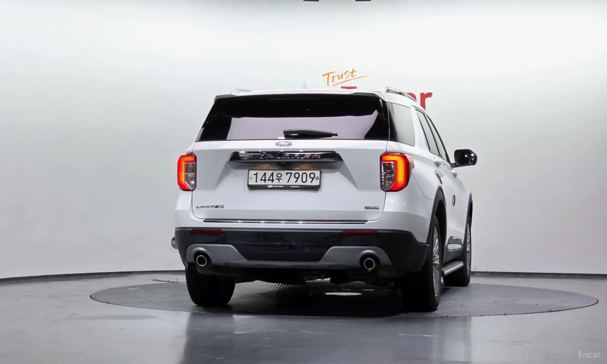 Ford Explorer 6th Generation превью 4