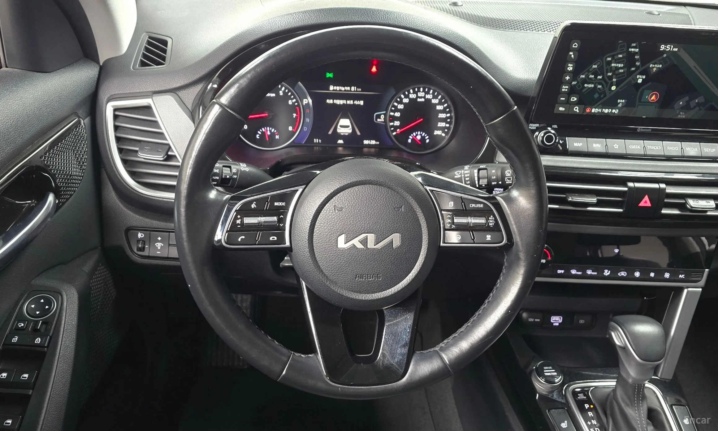 Kia Seltos превью 13