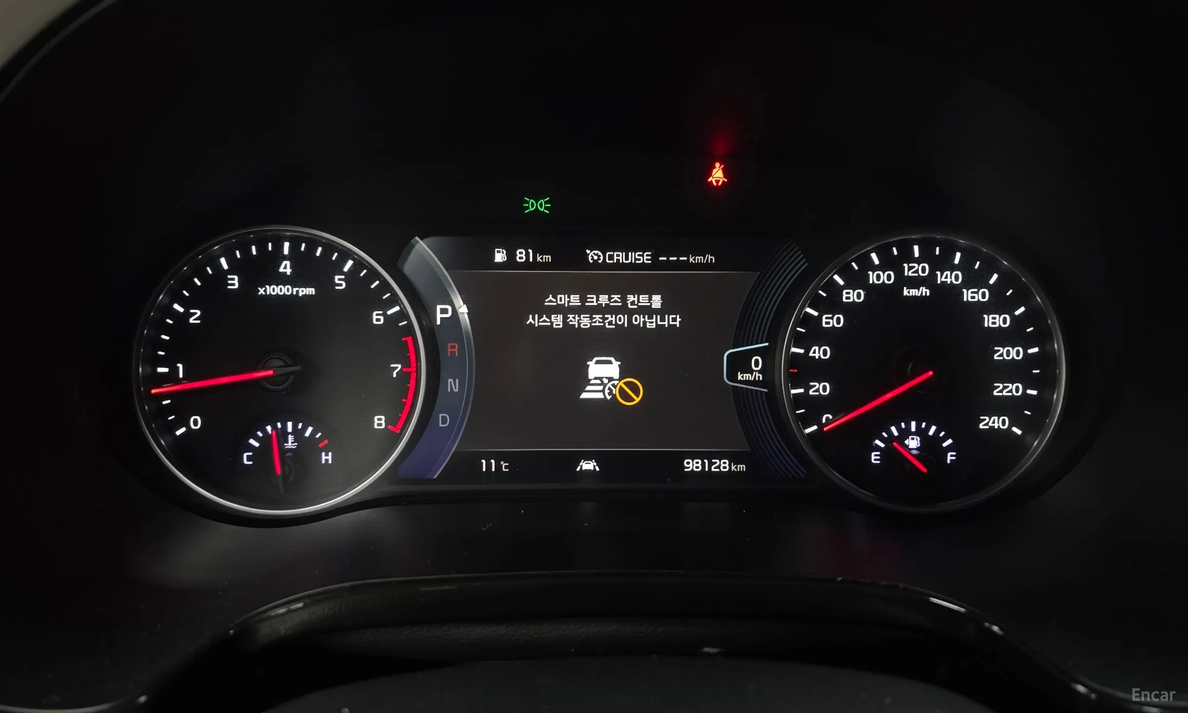 Kia Seltos превью 8