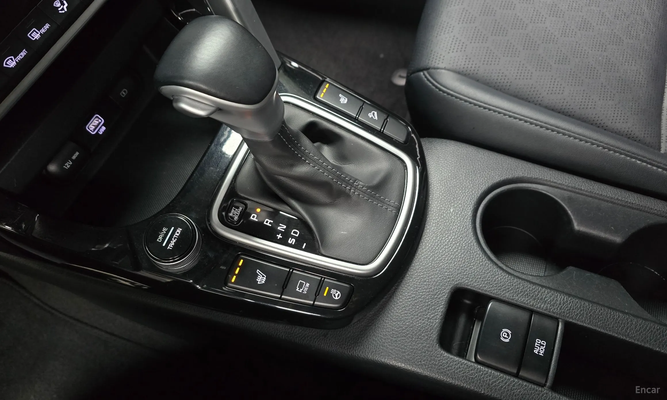 Kia Seltos превью 9