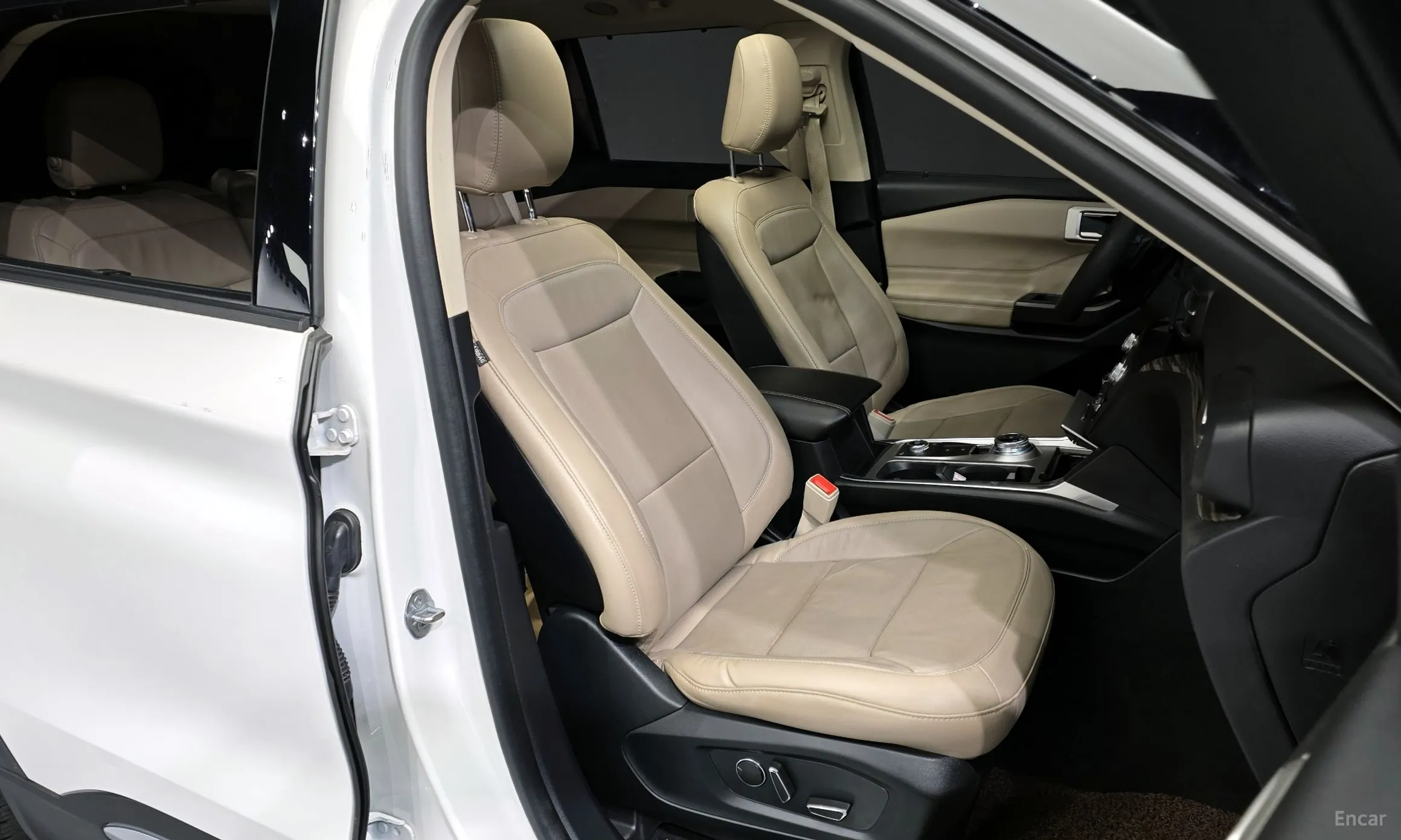 Ford Explorer 6th Generation превью 12