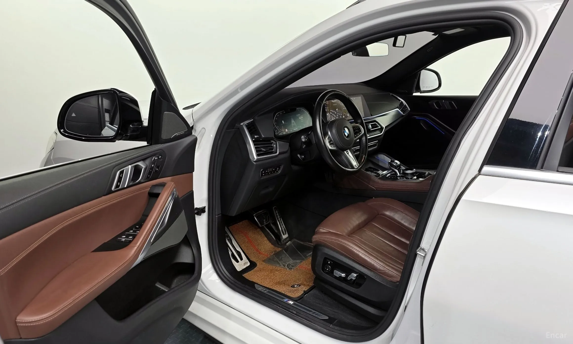 BMW X6 (G06) превью 10