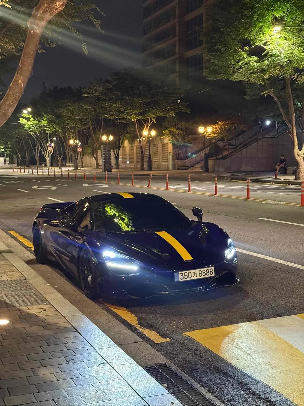 McLaren 720S превью 4