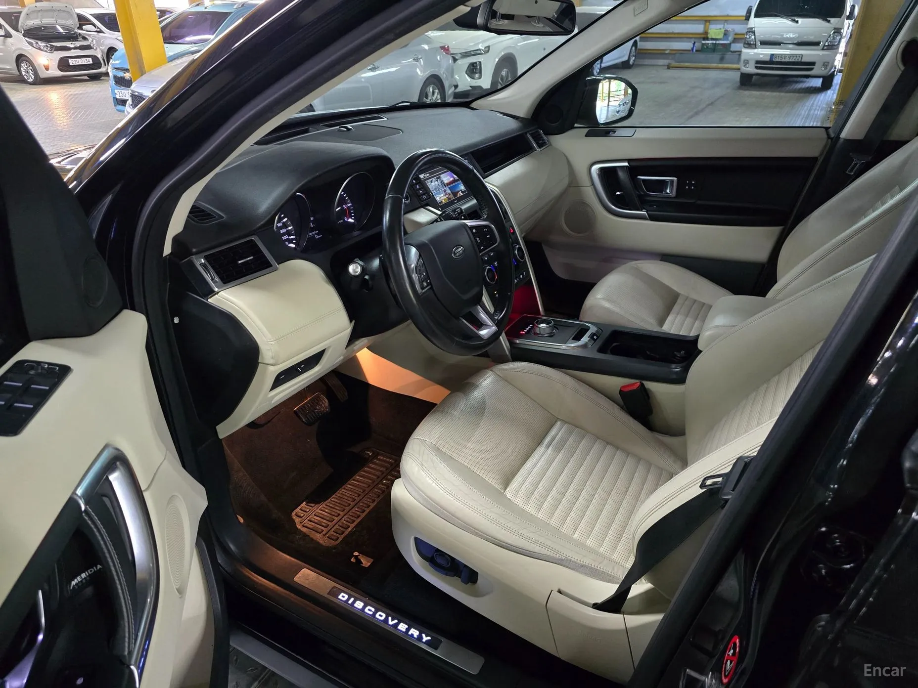 Land Rover Discovery Sports превью 11