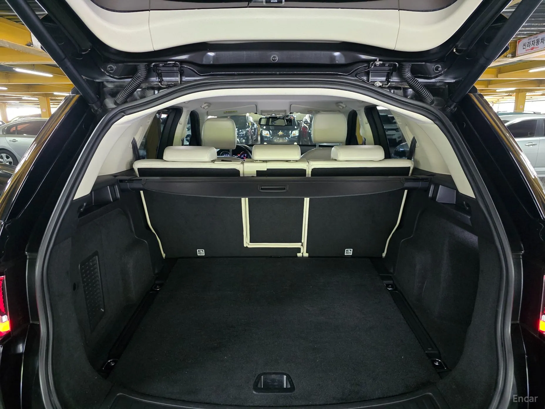 Land Rover Discovery Sports превью 20