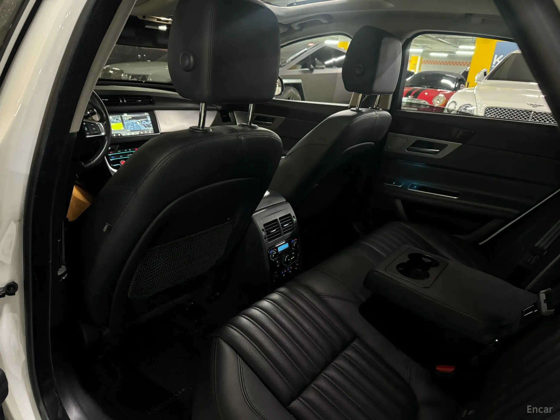 Jaguar XF (x260) превью 13