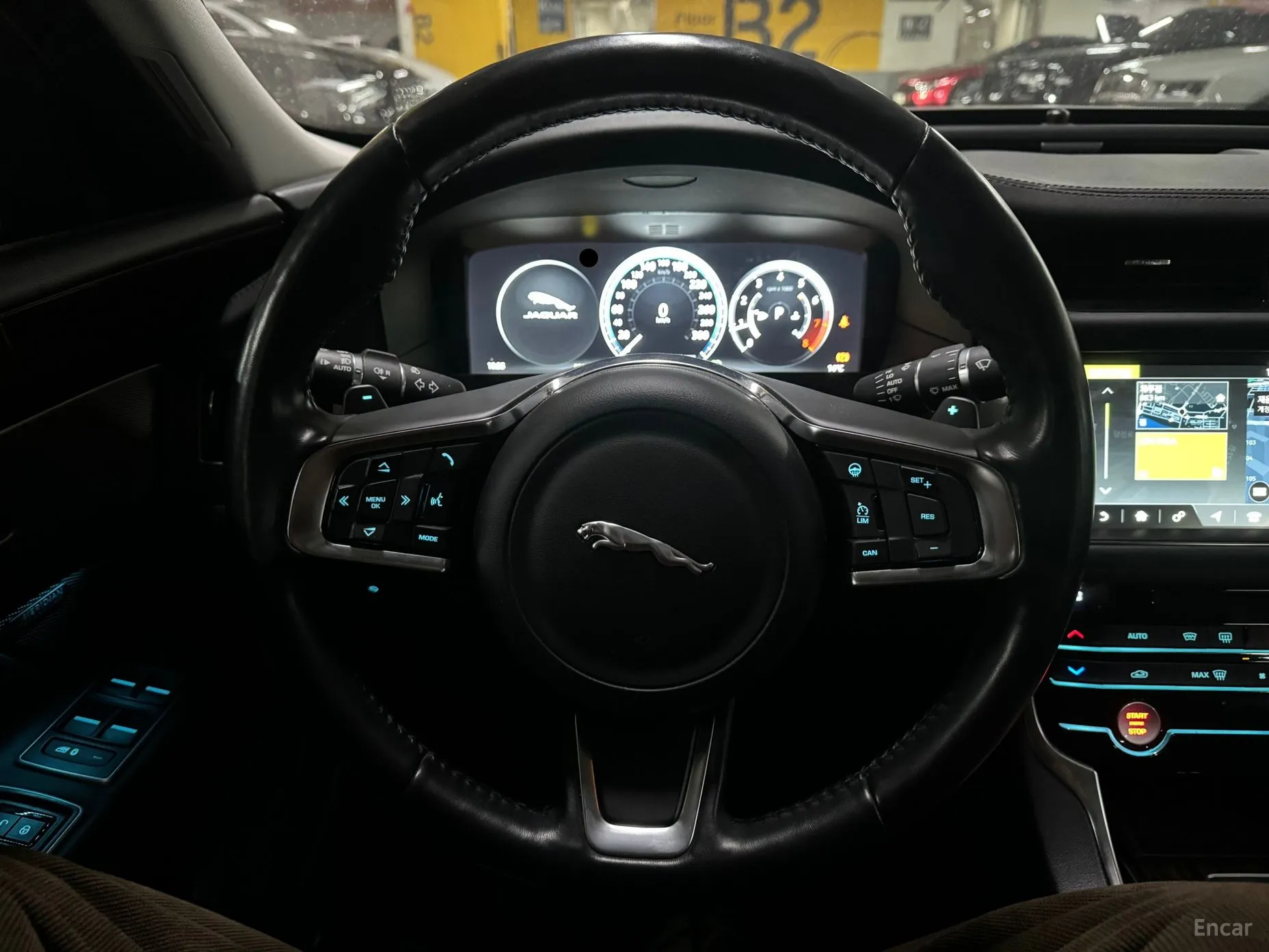 Jaguar XF (x260) превью 7